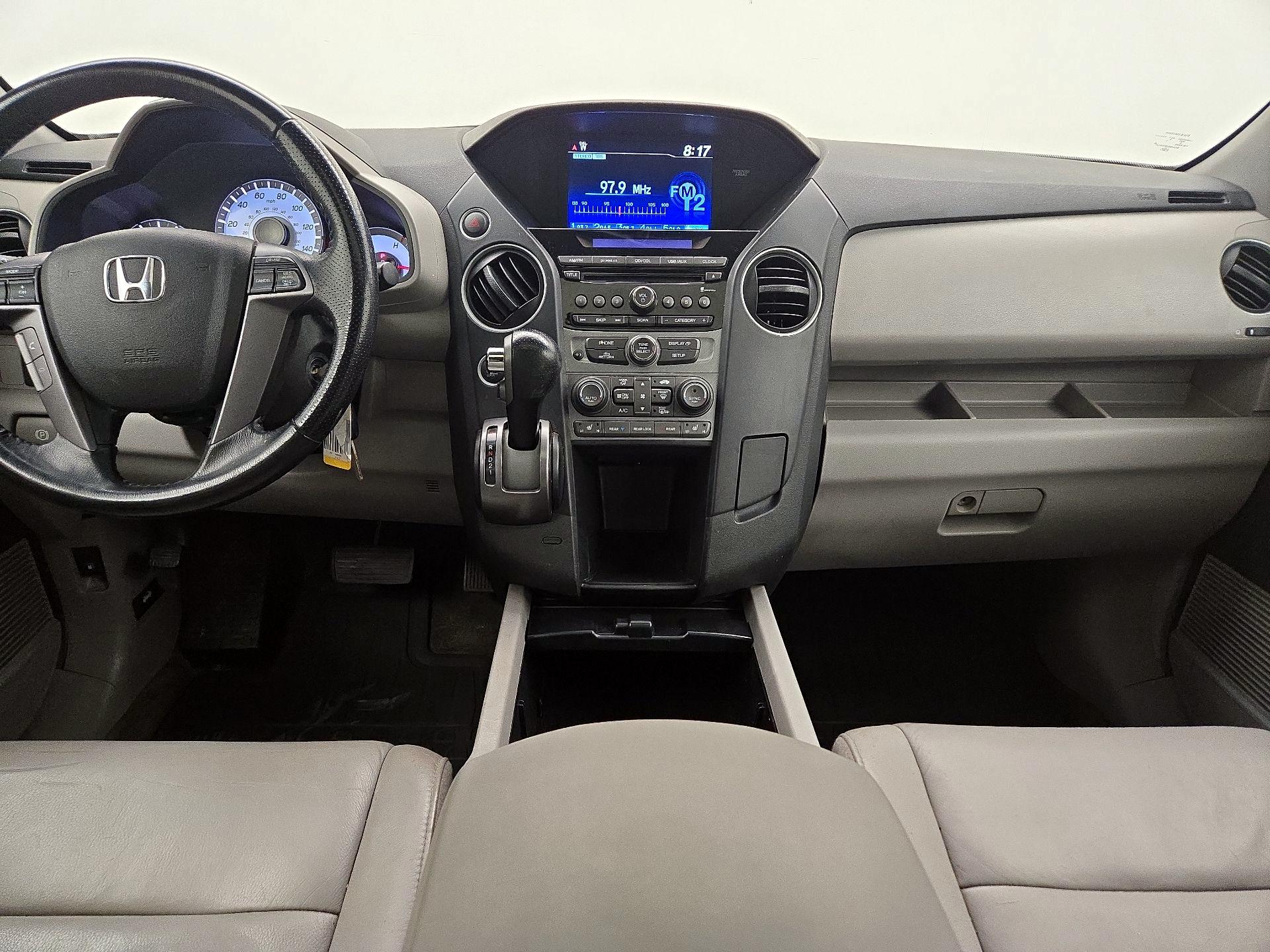 Thumbnail: 2015 Honda Pilot - 9