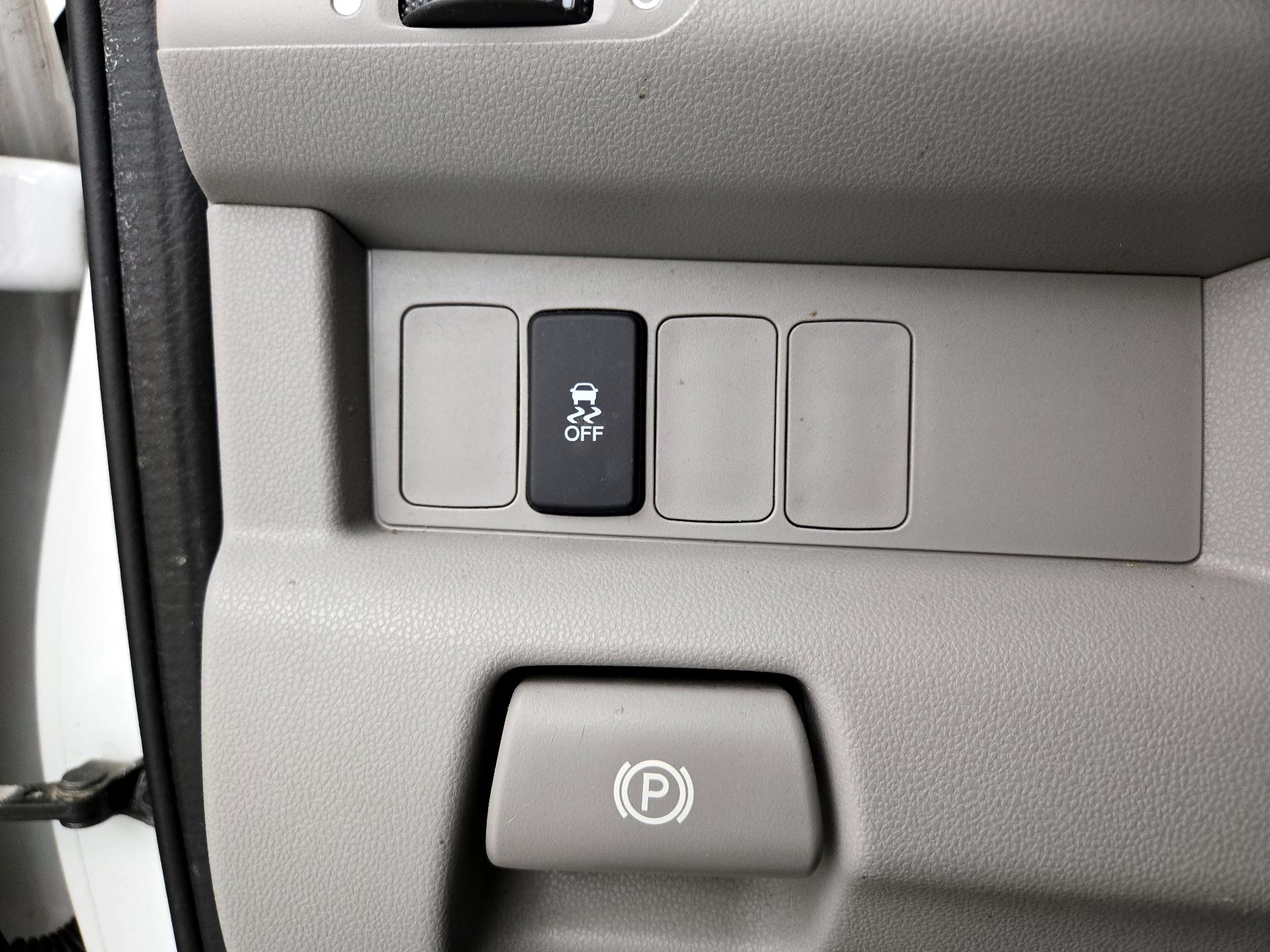 Thumbnail: 2015 Honda Pilot - 13