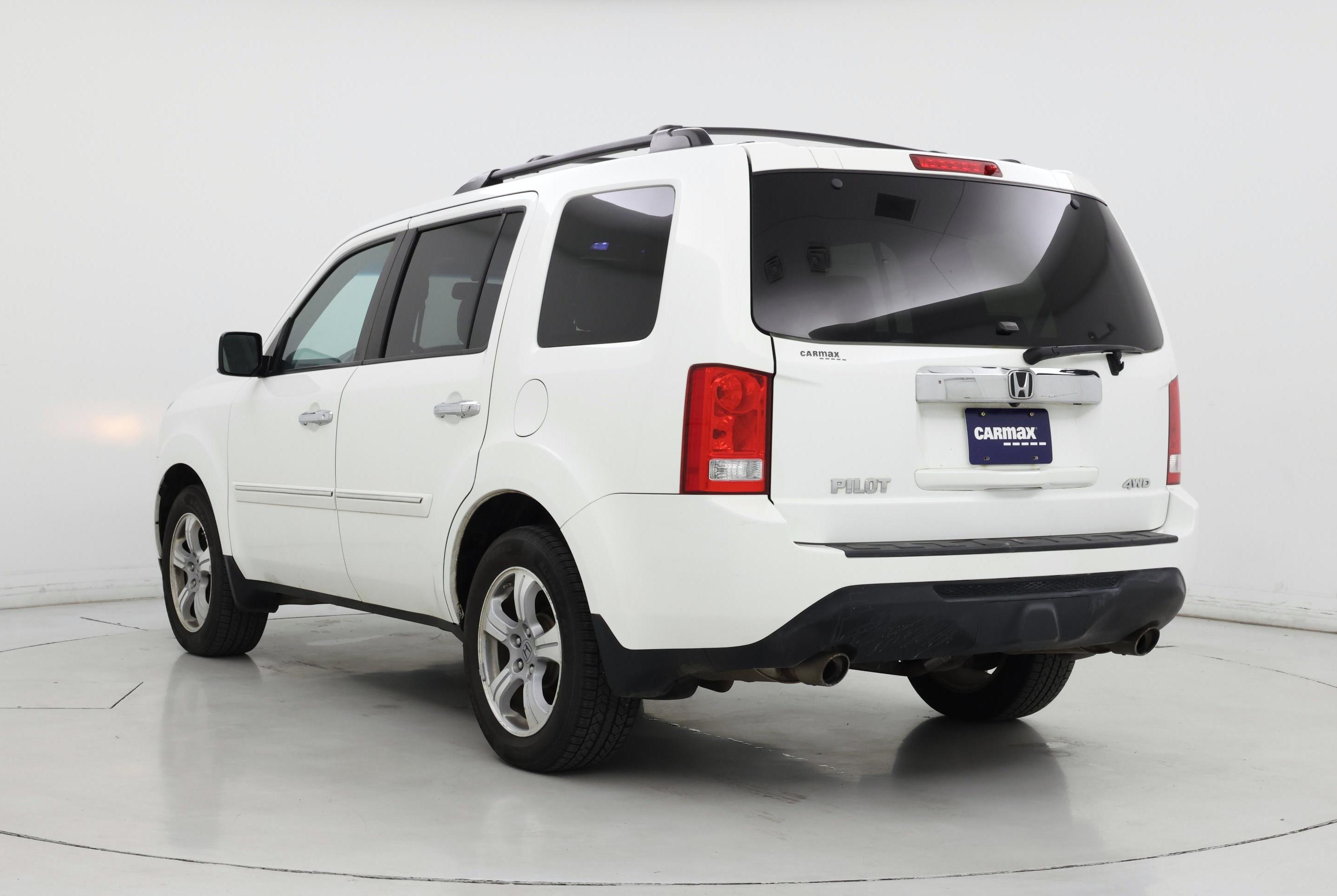 Thumbnail: 2015 Honda Pilot - 2