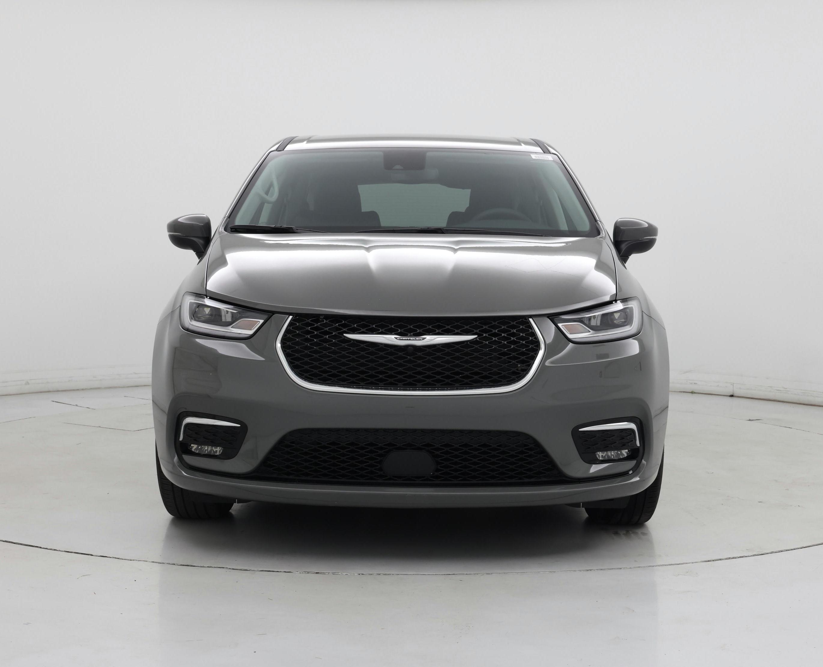 Thumbnail: 2023 Chrysler Pacifica - 5