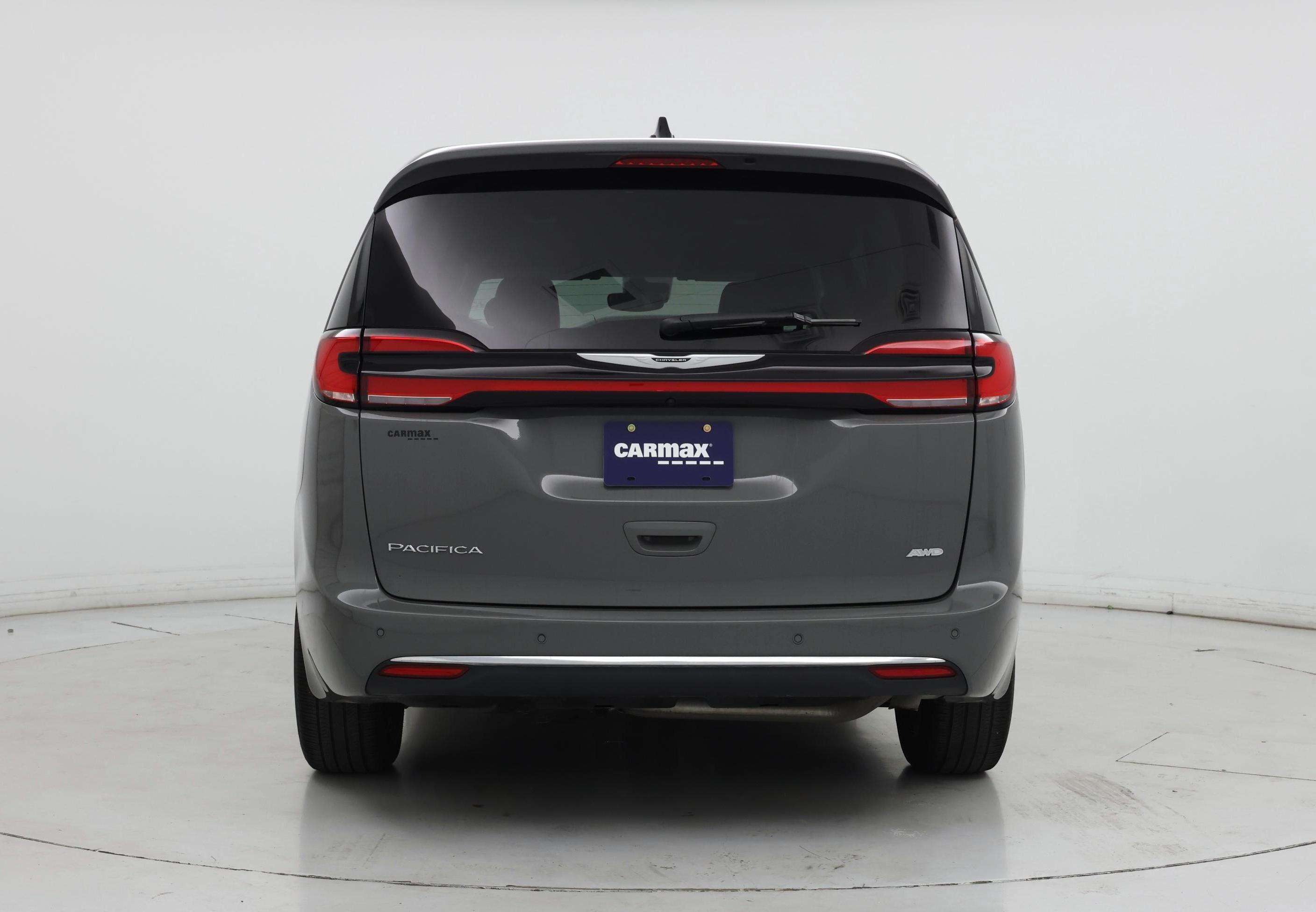 Thumbnail: 2023 Chrysler Pacifica - 6