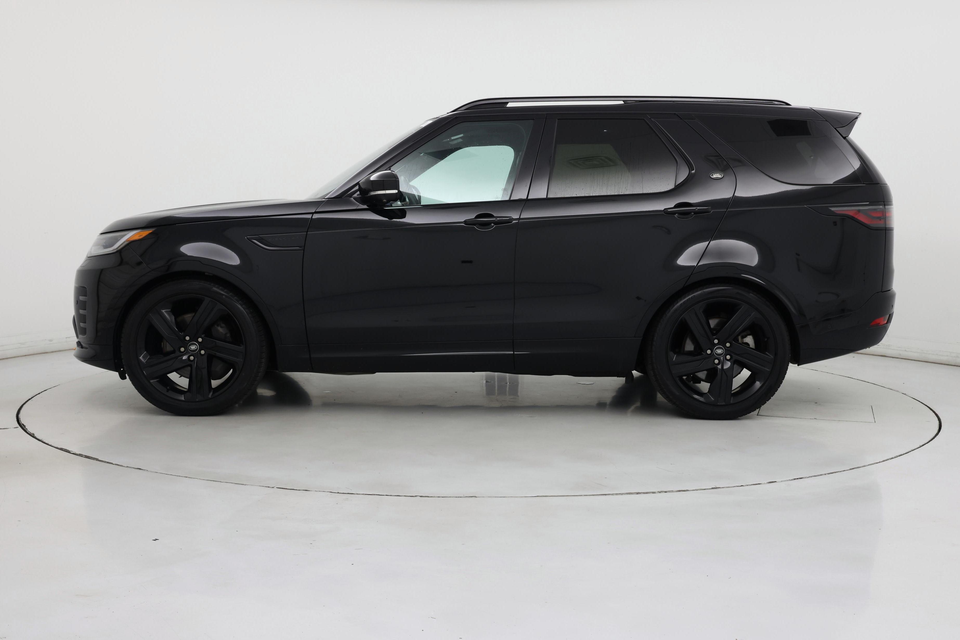Thumbnail: 2023 Land Rover Discovery - 3