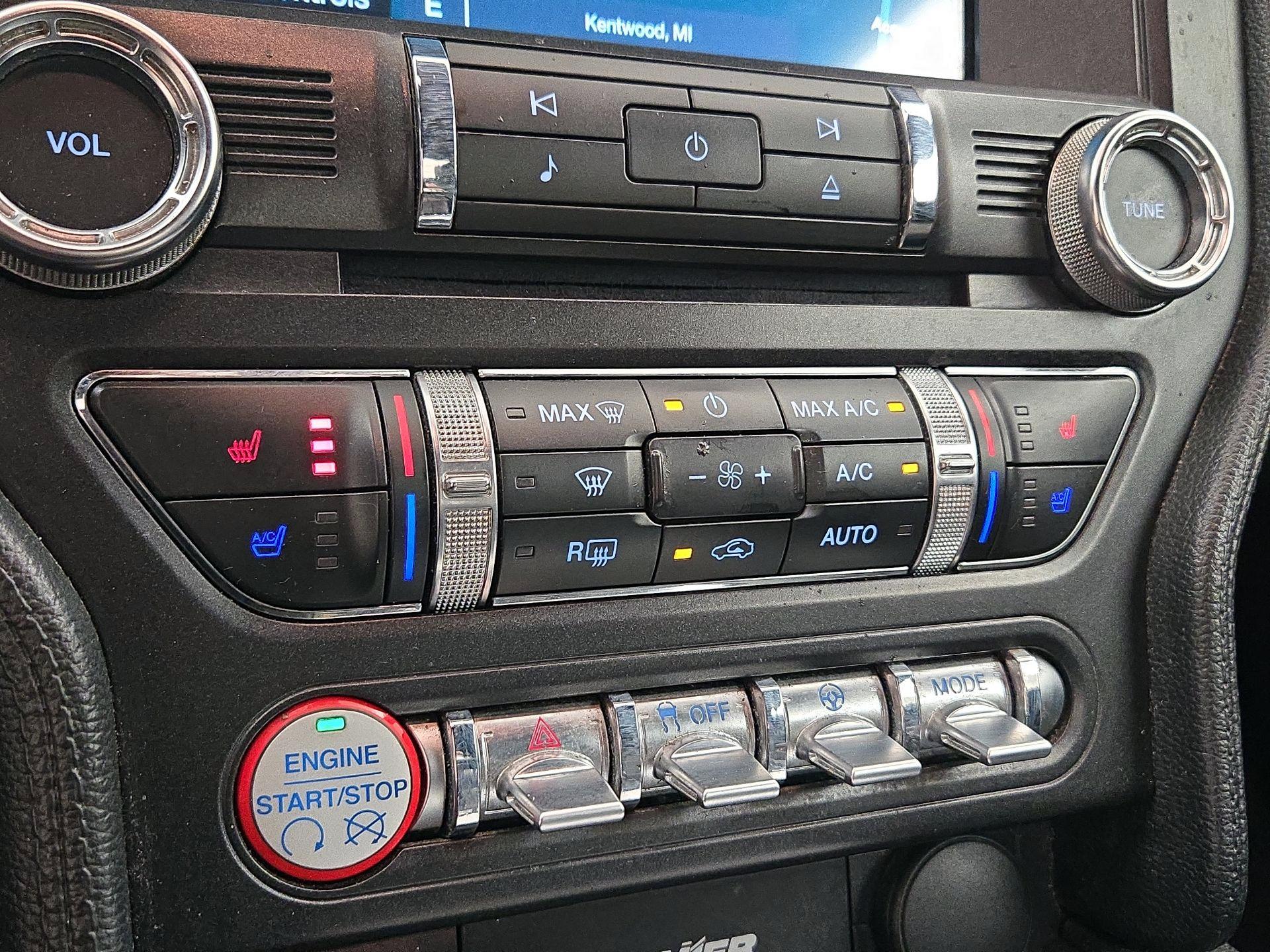 Thumbnail: 2016 Ford Mustang - 17