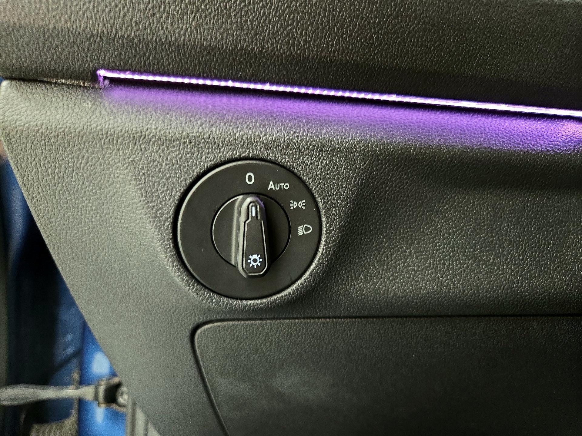 Thumbnail: 2019 Volkswagen Jetta - 13