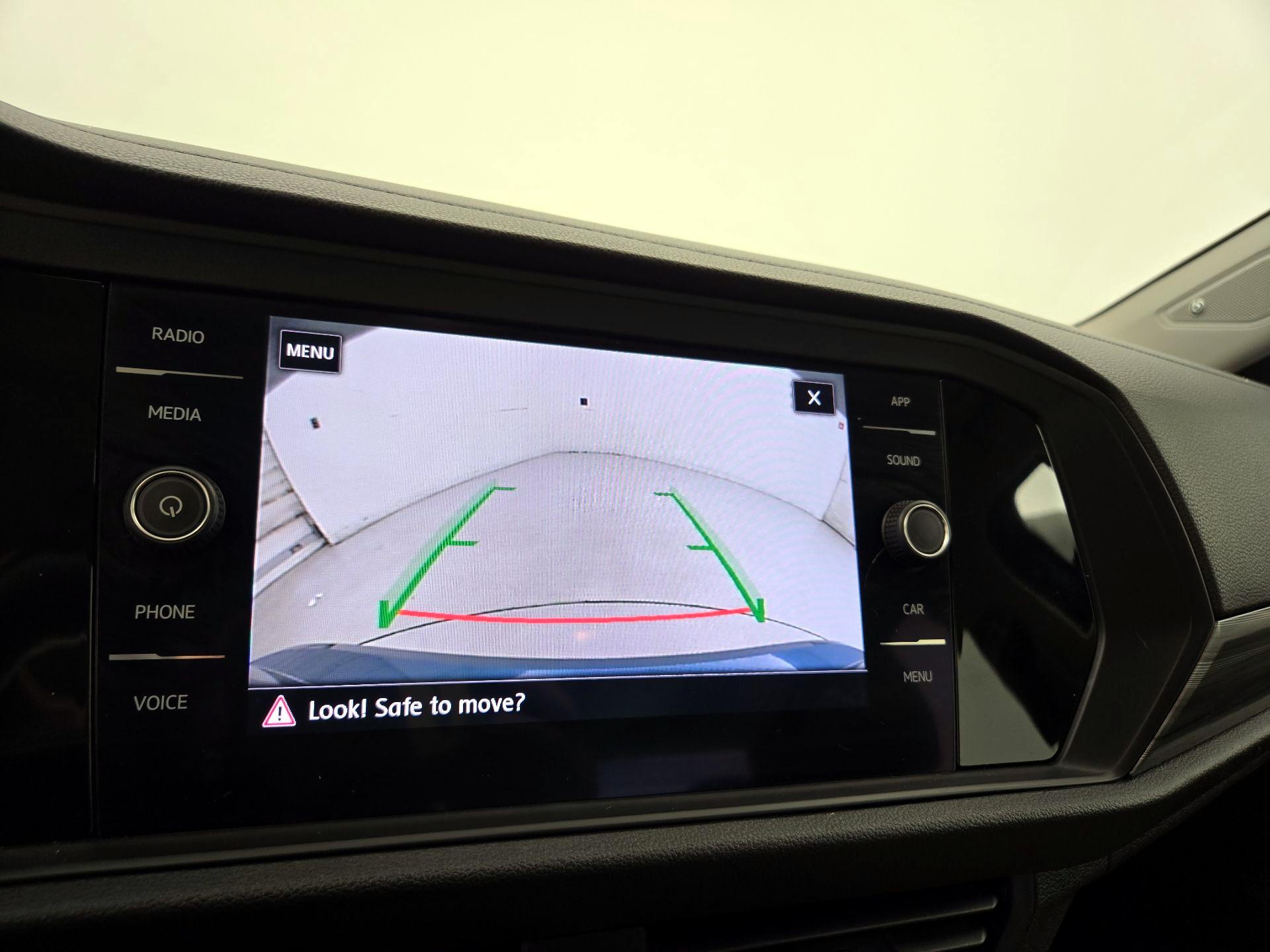 Thumbnail: 2019 Volkswagen Jetta - 14