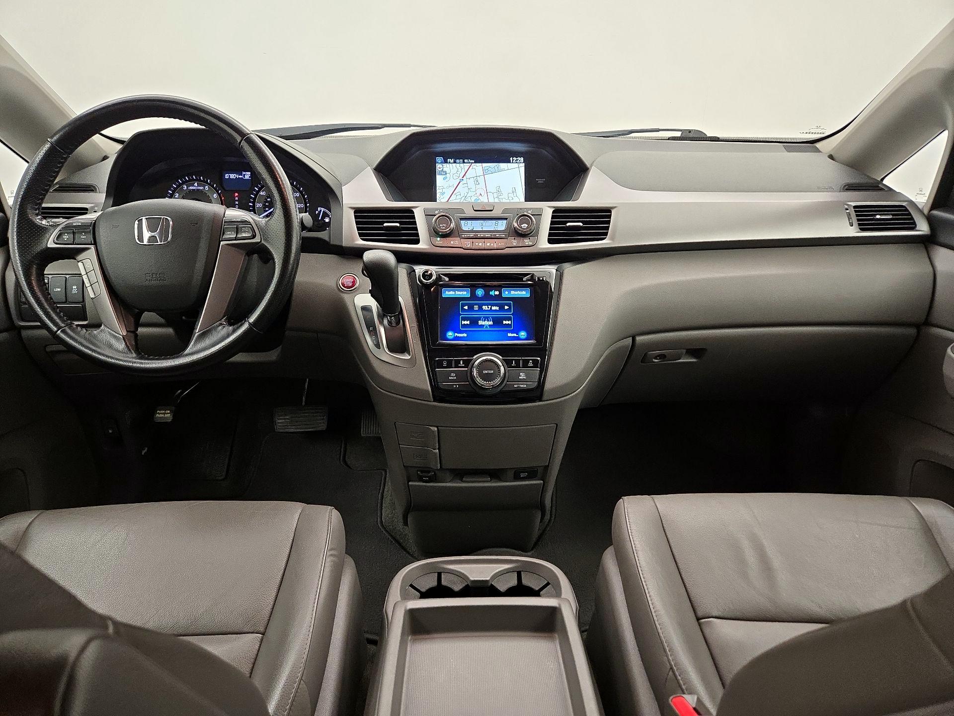 Thumbnail: 2015 Honda Odyssey - 9