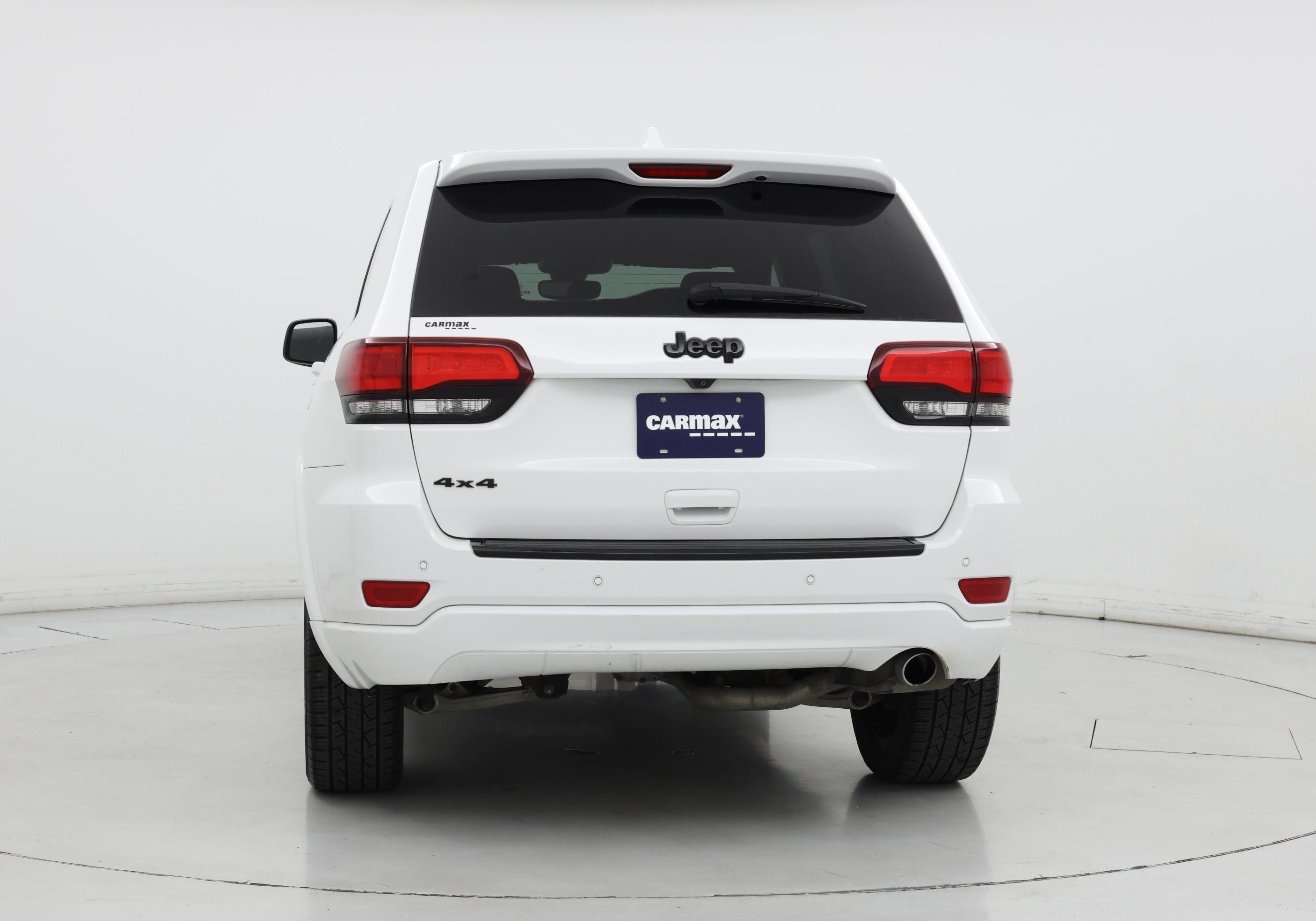 Thumbnail: 2018 Jeep Grand Cherokee - 6