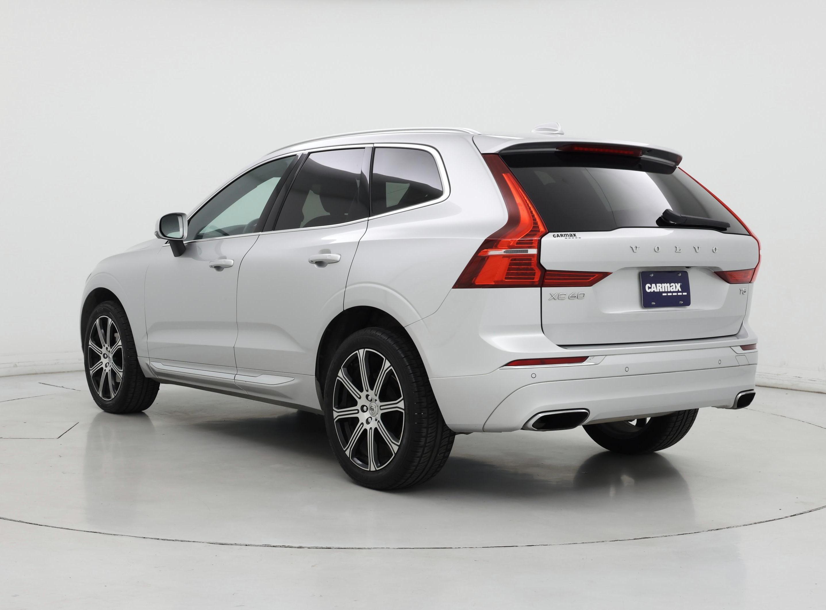 Thumbnail: 2021 Volvo XC60 - 2