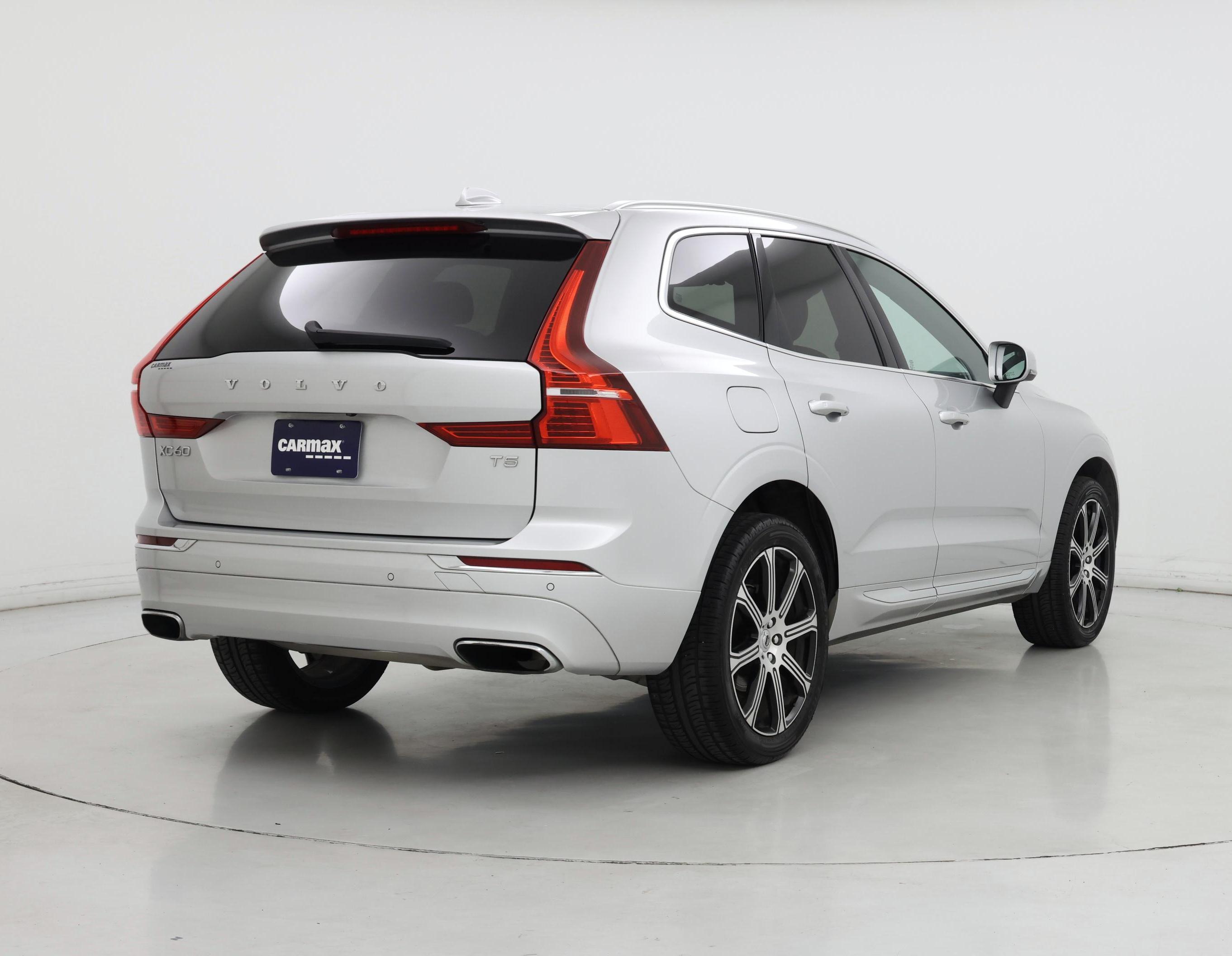 Thumbnail: 2021 Volvo XC60 - 8