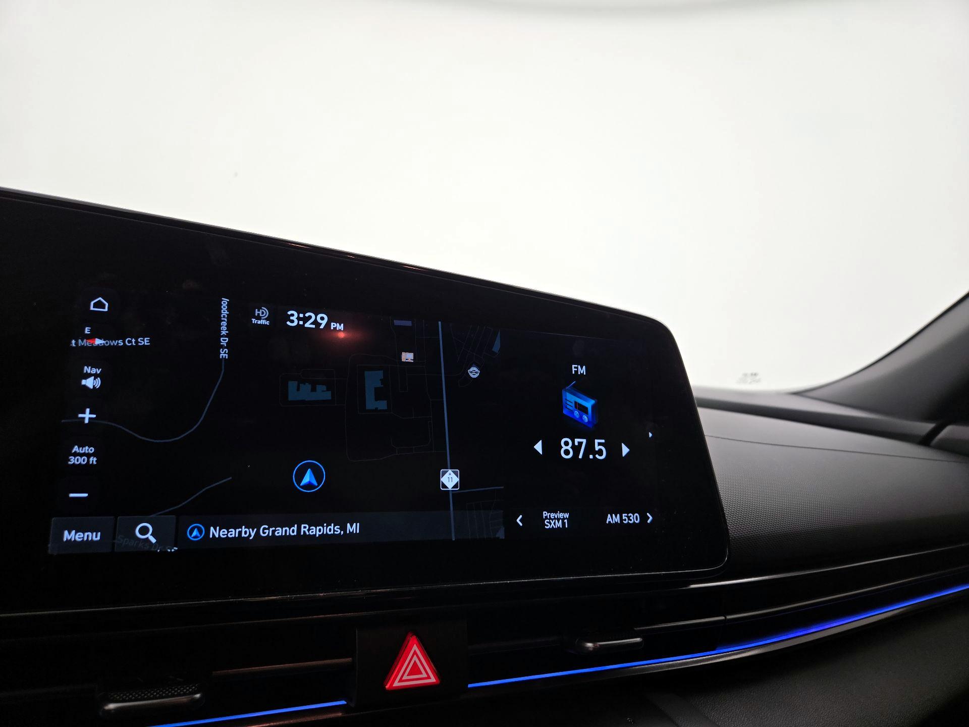 Thumbnail: 2022 Hyundai Elantra - 14