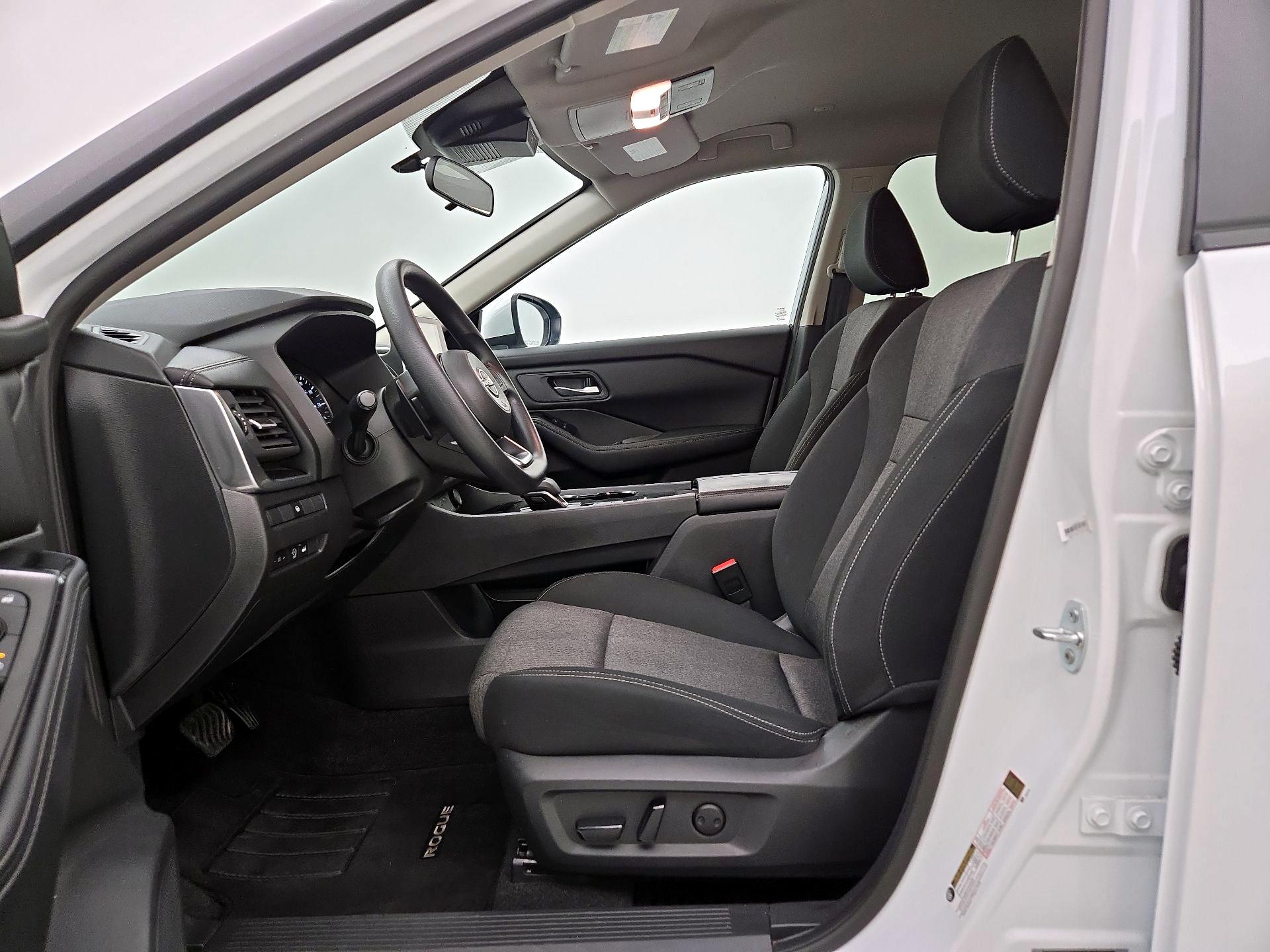 Thumbnail: 2024 Nissan Rogue - 11