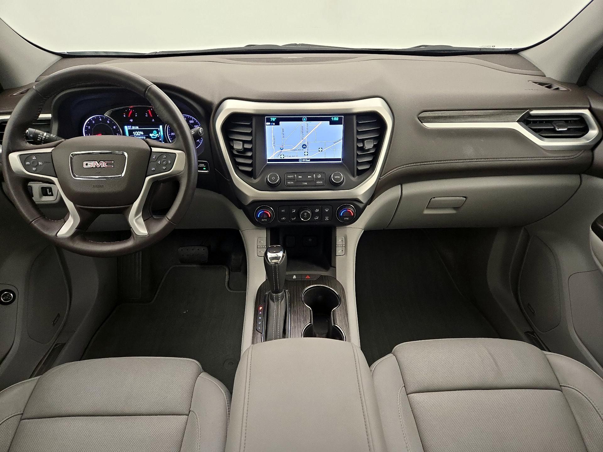 Thumbnail: 2017 GMC Acadia - 9