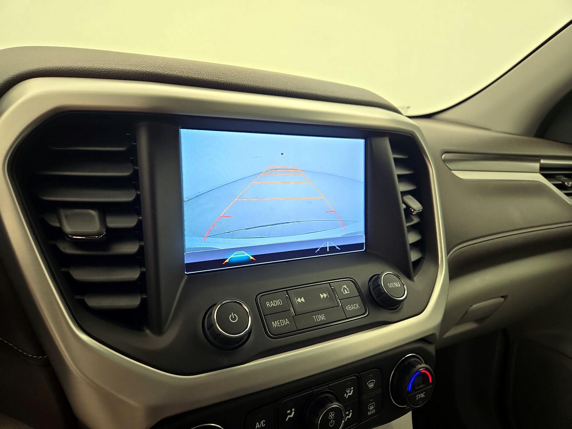 Thumbnail: 2017 GMC Acadia - 15