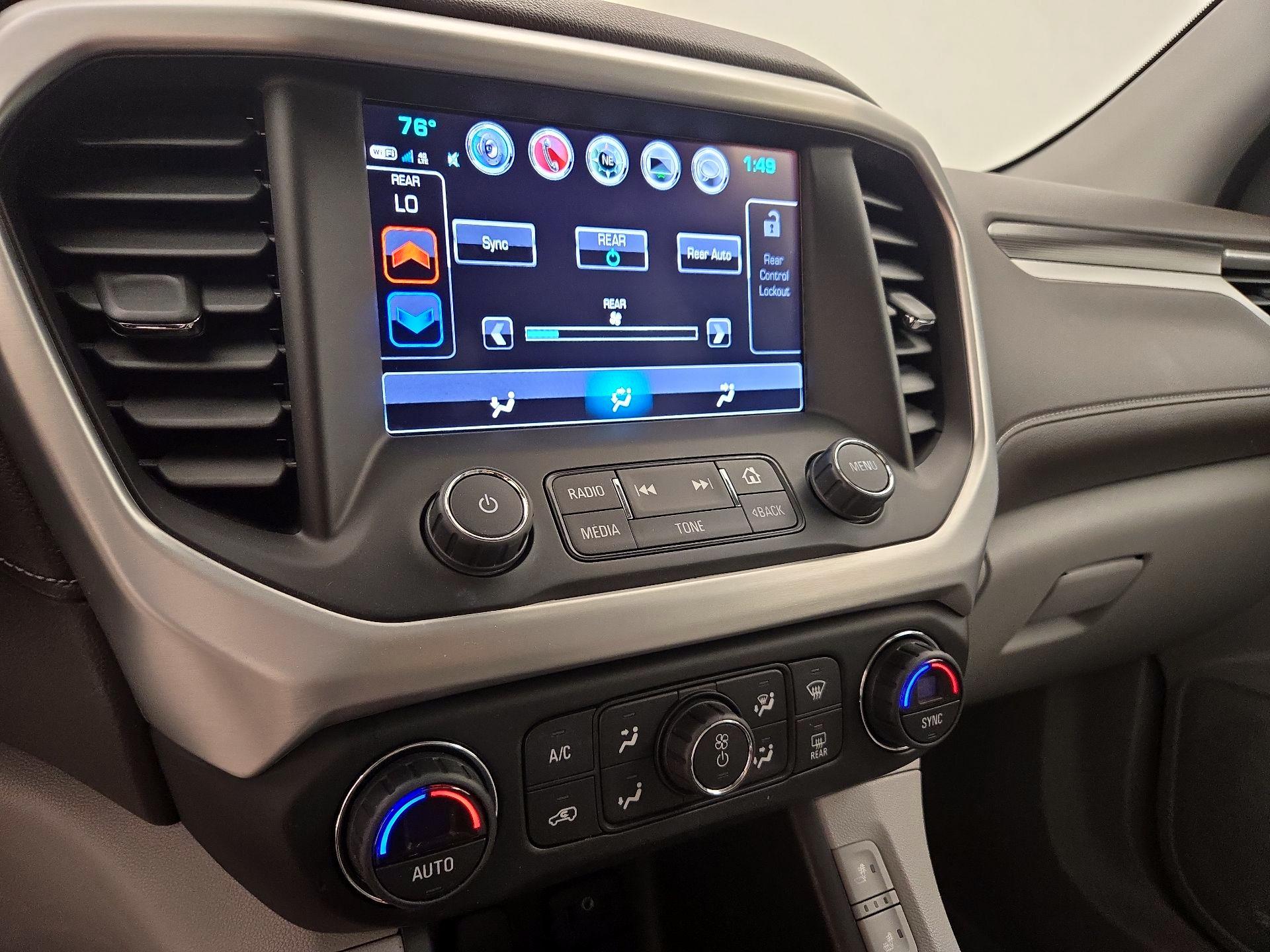 Thumbnail: 2017 GMC Acadia - 17