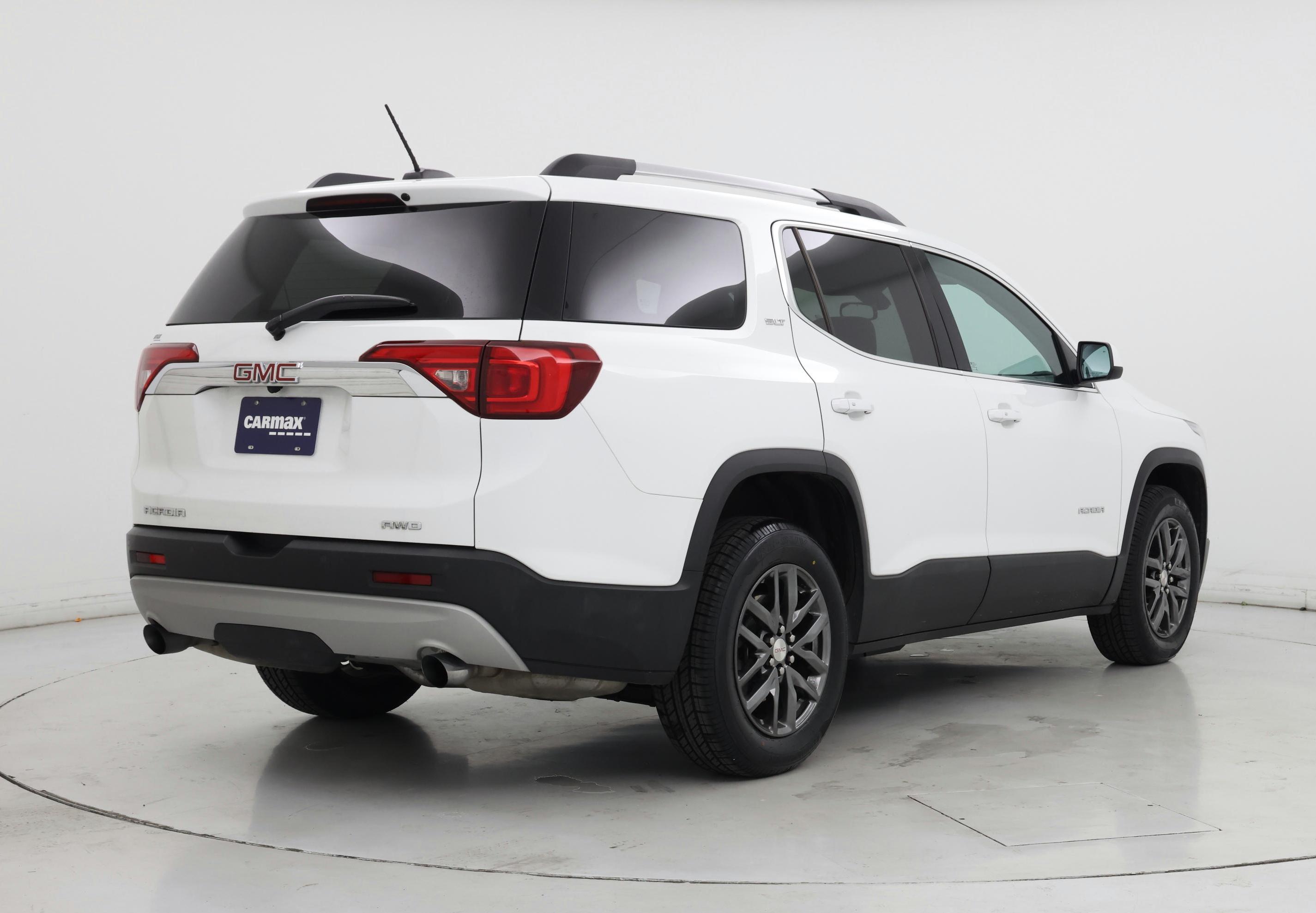 Thumbnail: 2017 GMC Acadia - 8