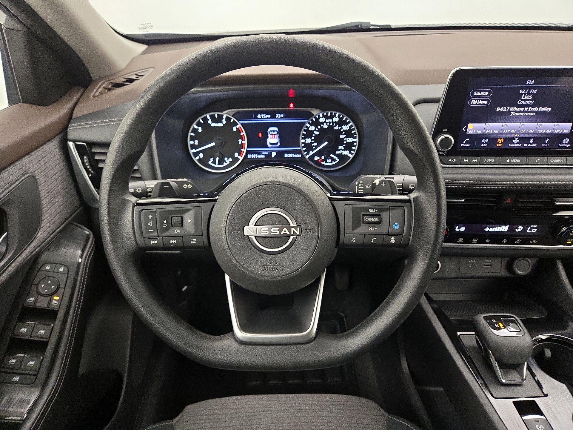 Thumbnail: 2023 Nissan Rogue - 10