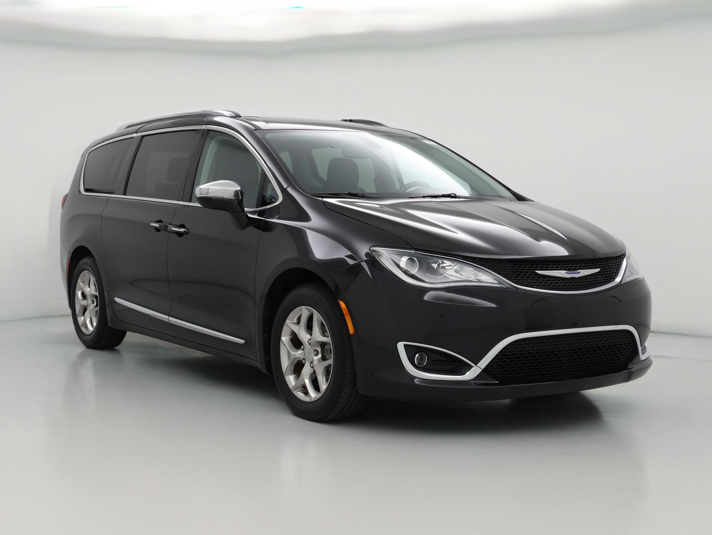 Thumbnail: 2019 Chrysler Pacifica - 1