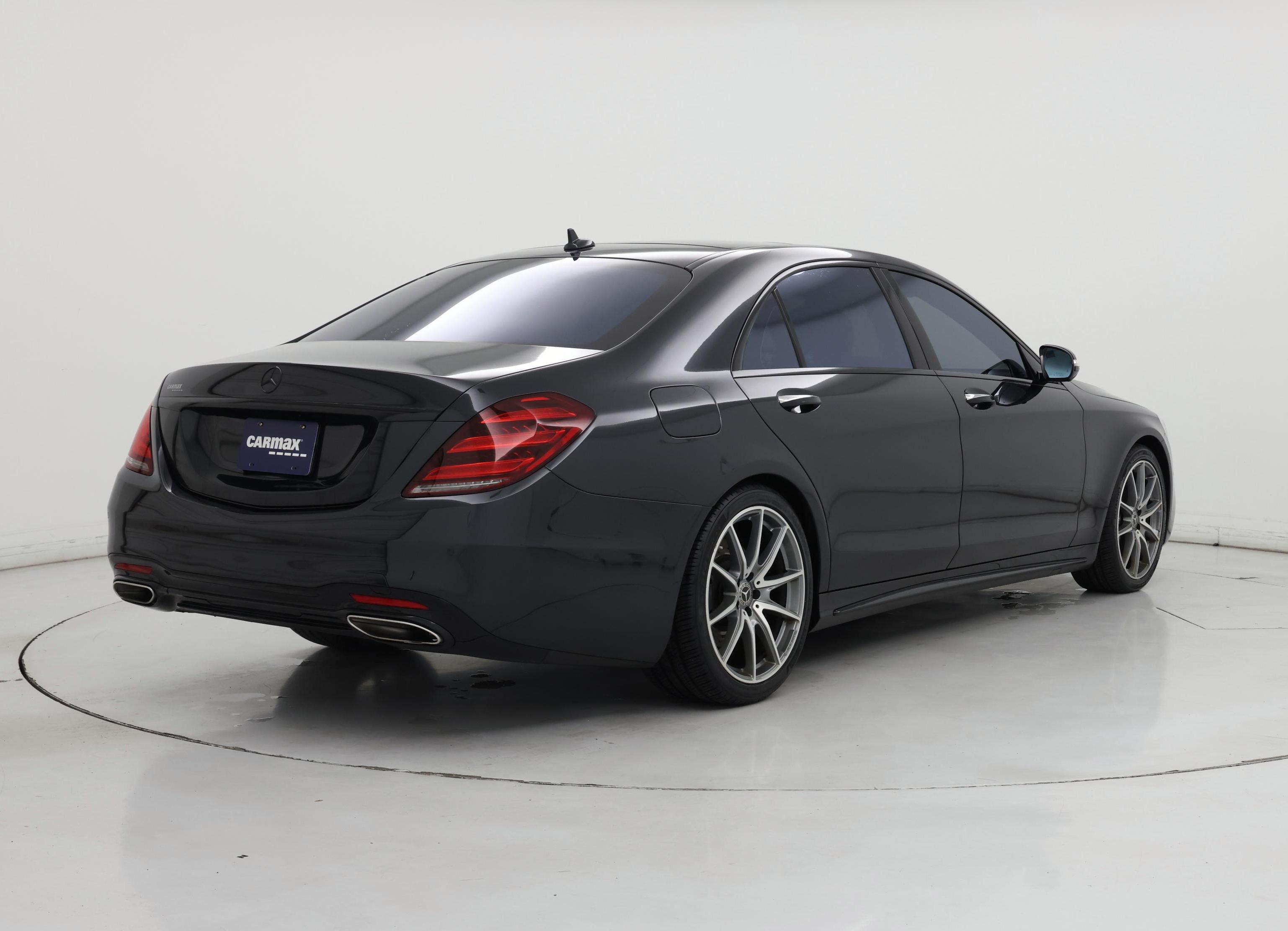 Thumbnail: 2018 Mercedes-Benz S-Class - 8