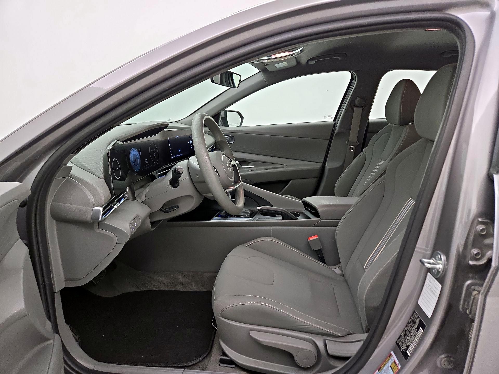 Thumbnail: 2024 Hyundai Elantra - 11