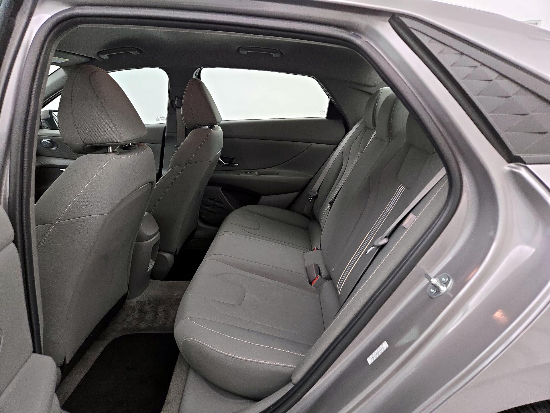 Thumbnail: 2024 Hyundai Elantra - 20