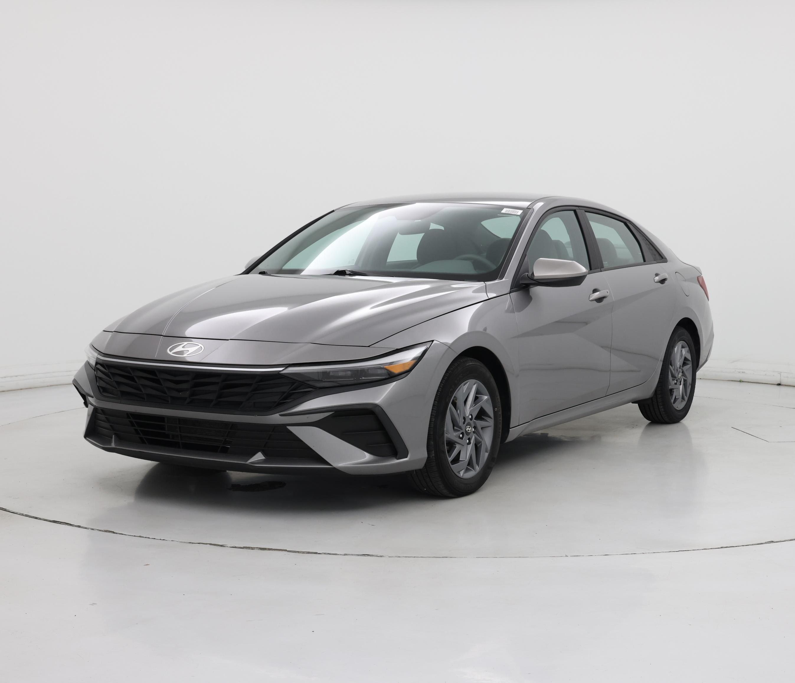 Thumbnail: 2024 Hyundai Elantra - 4