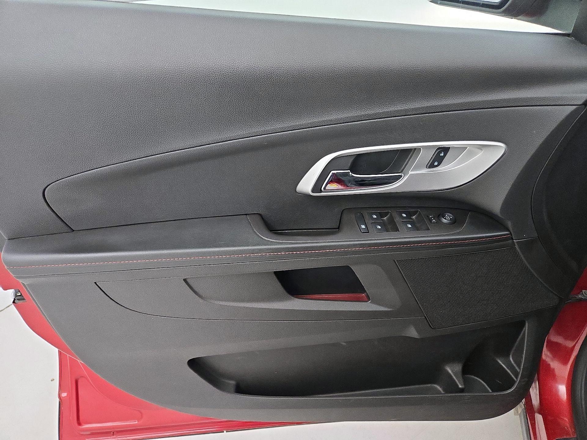 Thumbnail: 2014 Chevrolet Equinox - 12