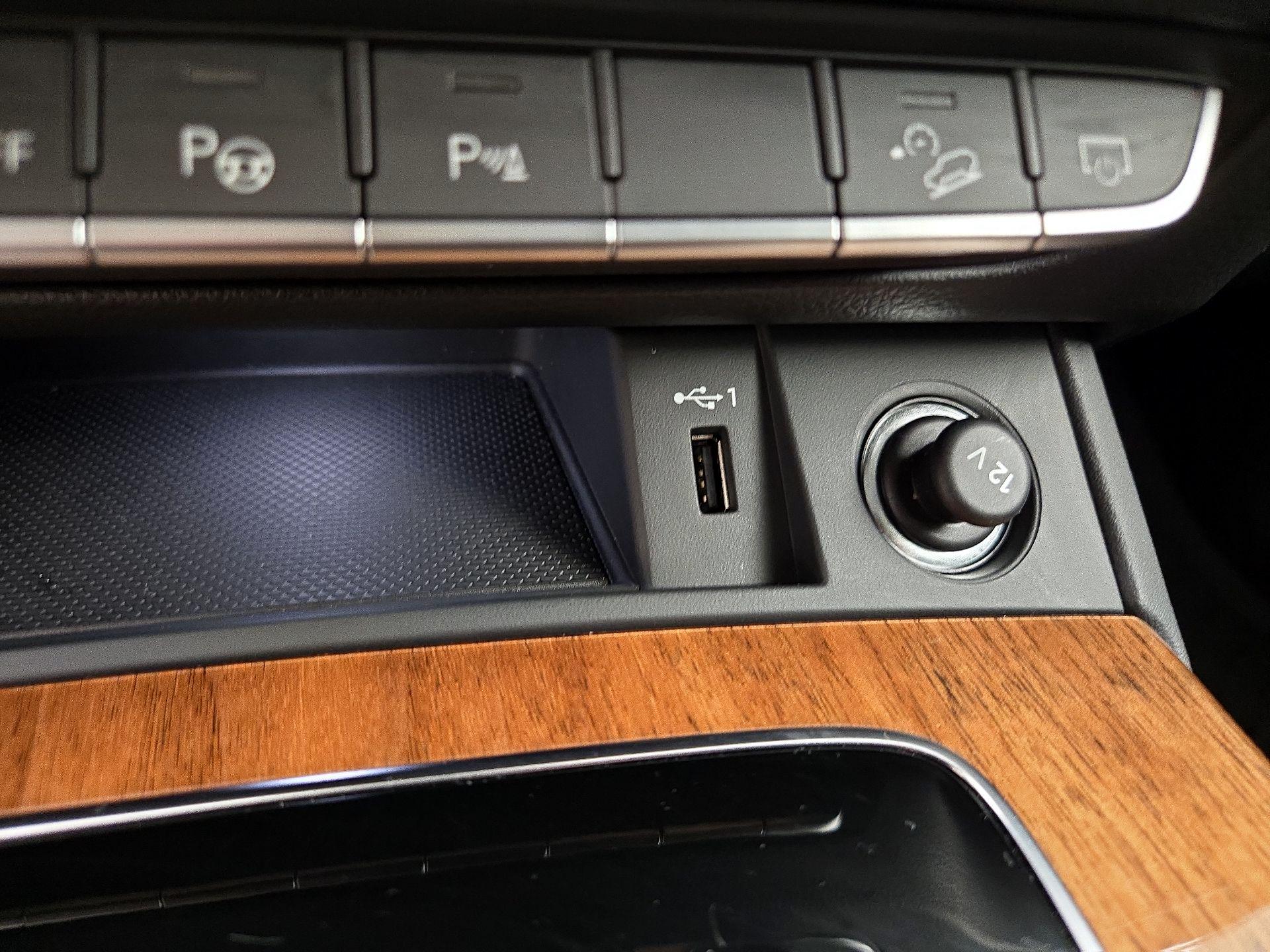 Thumbnail: 2023 Audi Q5 - 19