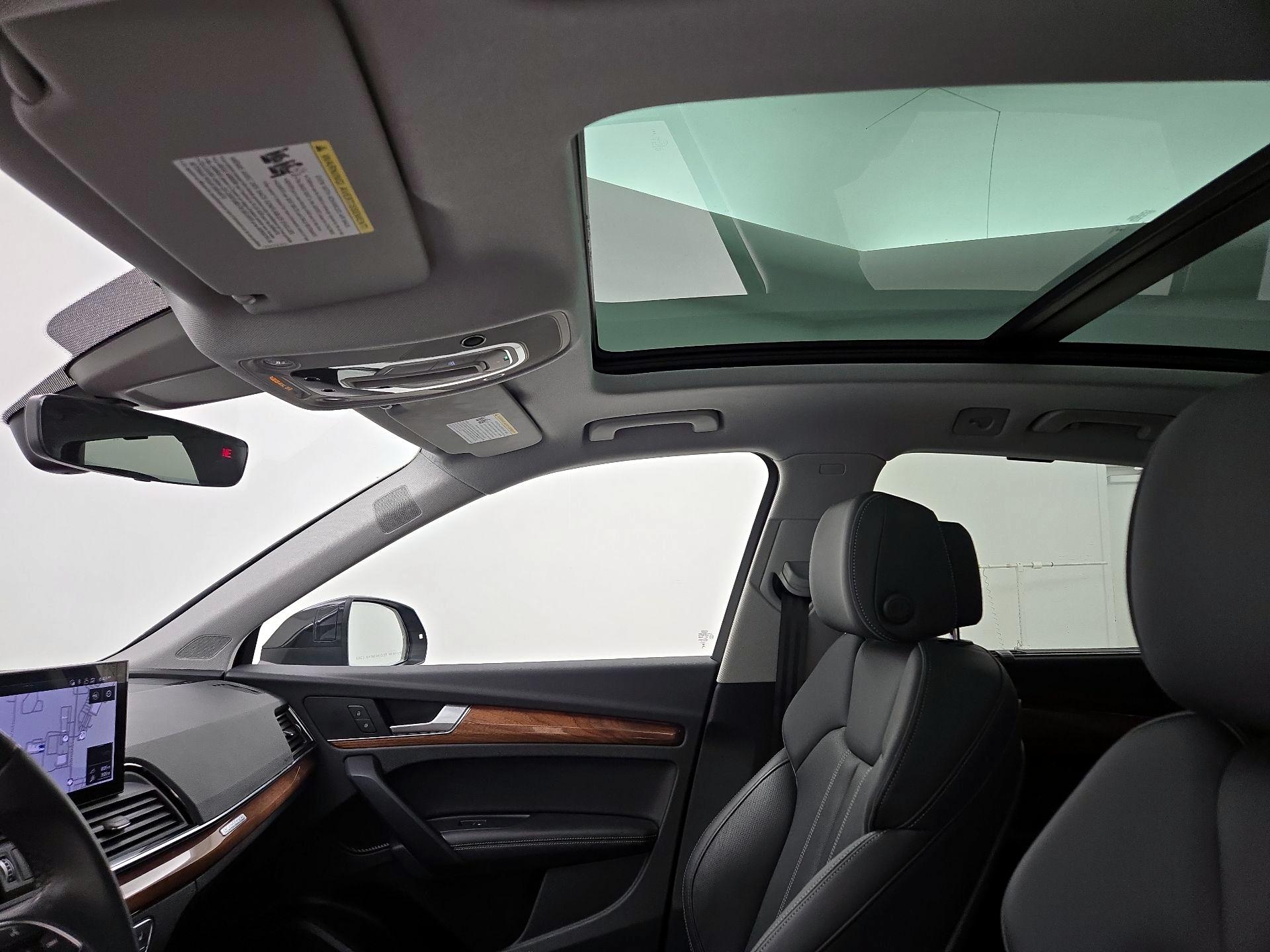 Thumbnail: 2023 Audi Q5 - 20