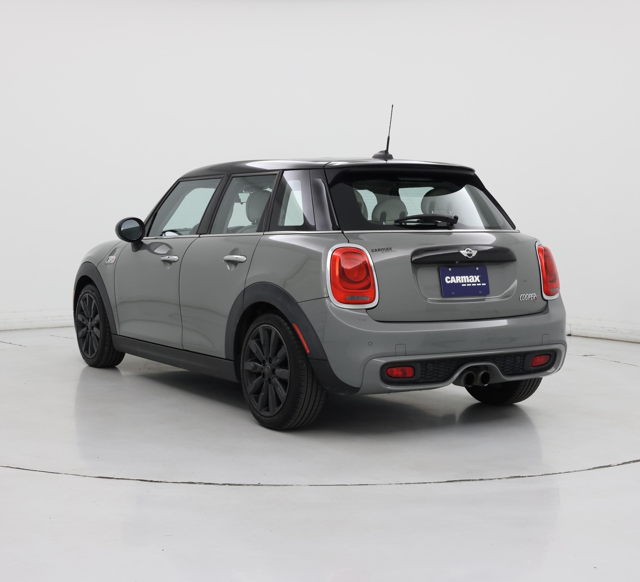 Thumbnail: 2015 MINI Cooper Hardtop - 2