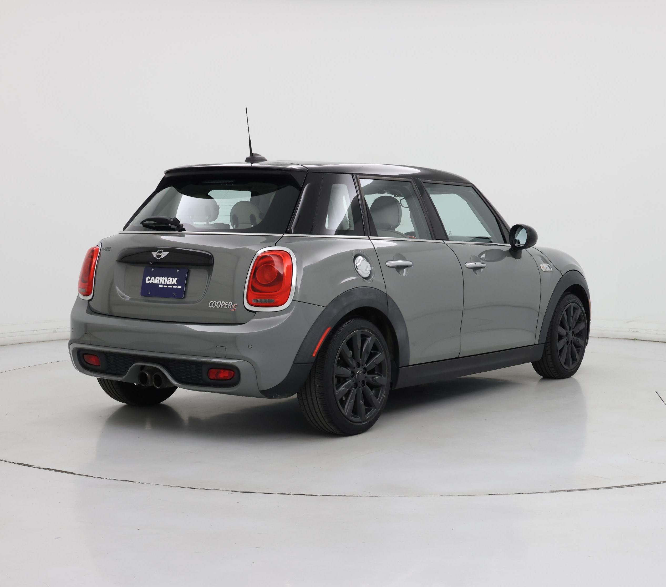 Thumbnail: 2015 MINI Cooper Hardtop - 8
