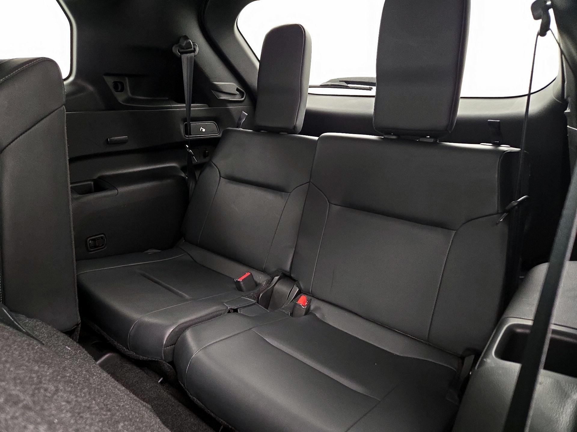 Thumbnail: 2023 Mitsubishi Outlander - 20