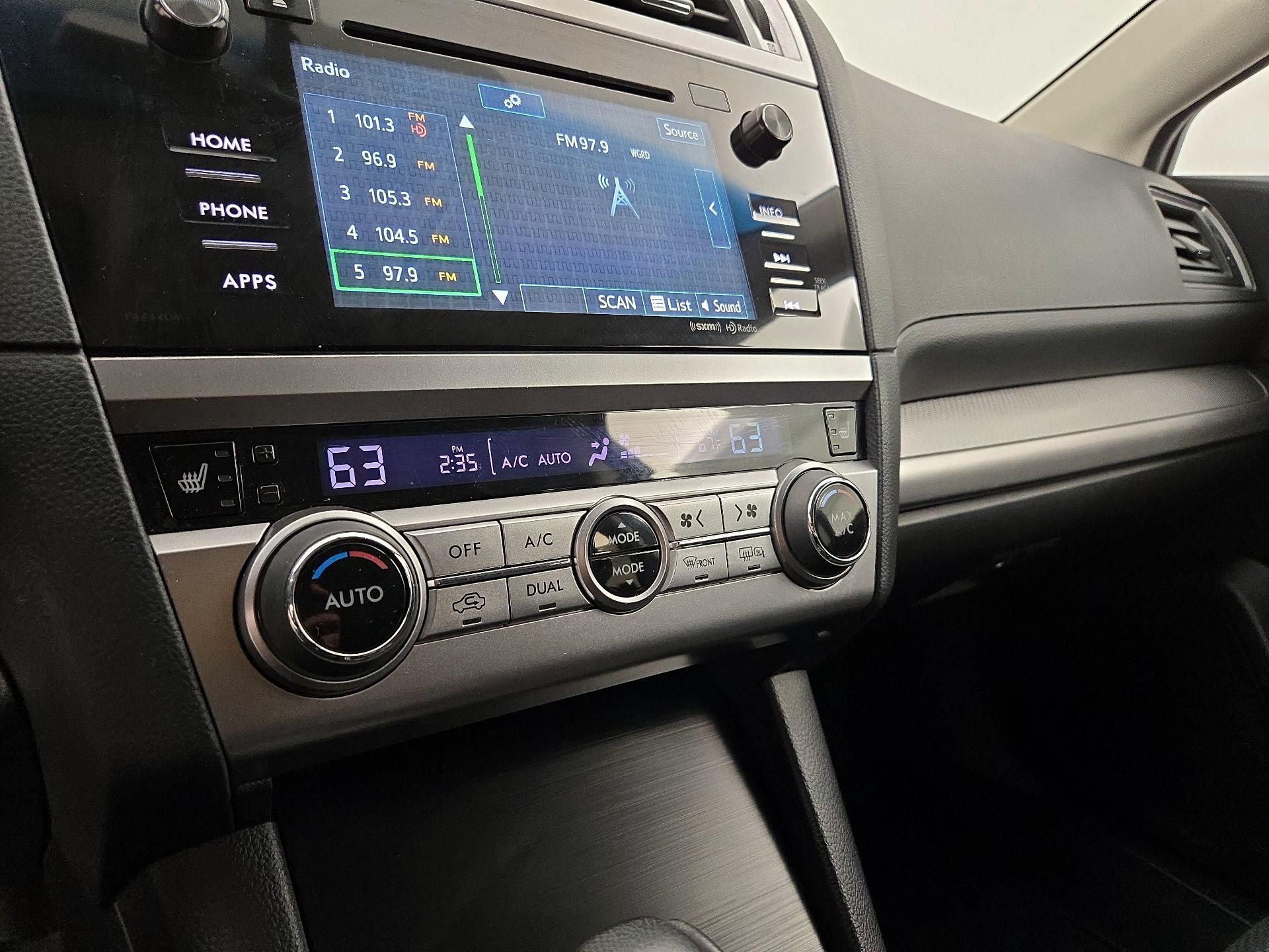 Thumbnail: 2015 Subaru Outback - 16