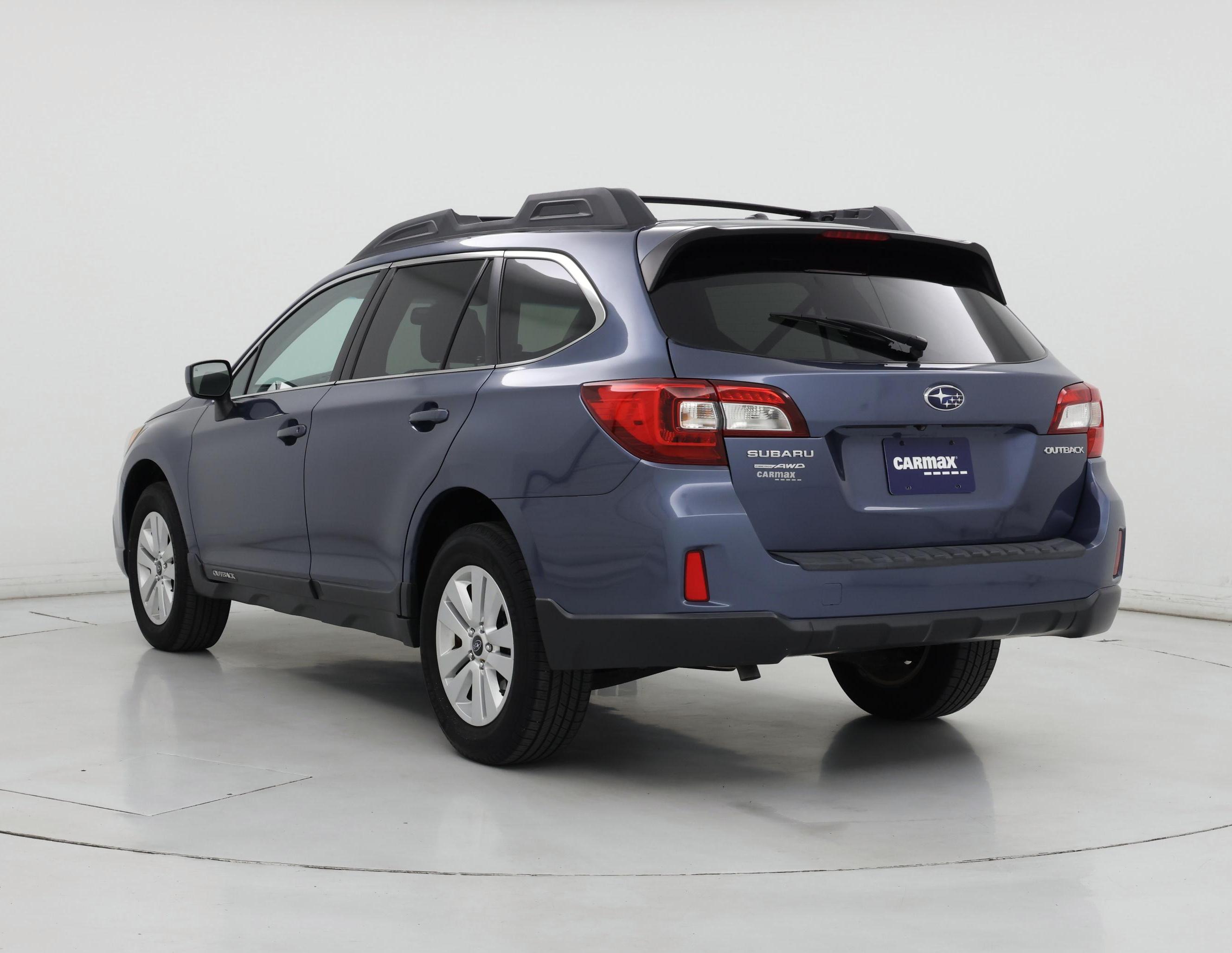 Thumbnail: 2015 Subaru Outback - 2