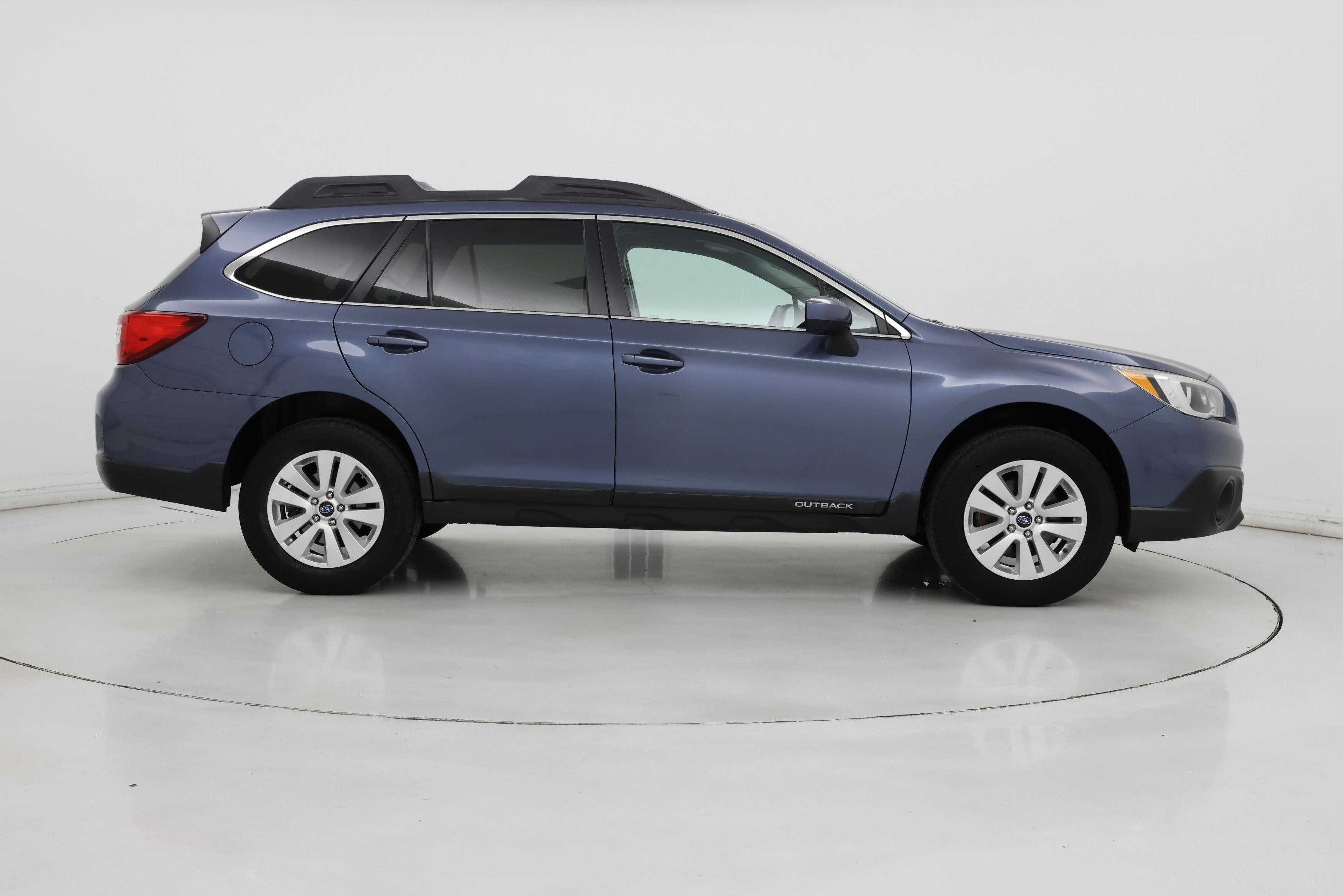 Thumbnail: 2015 Subaru Outback - 7