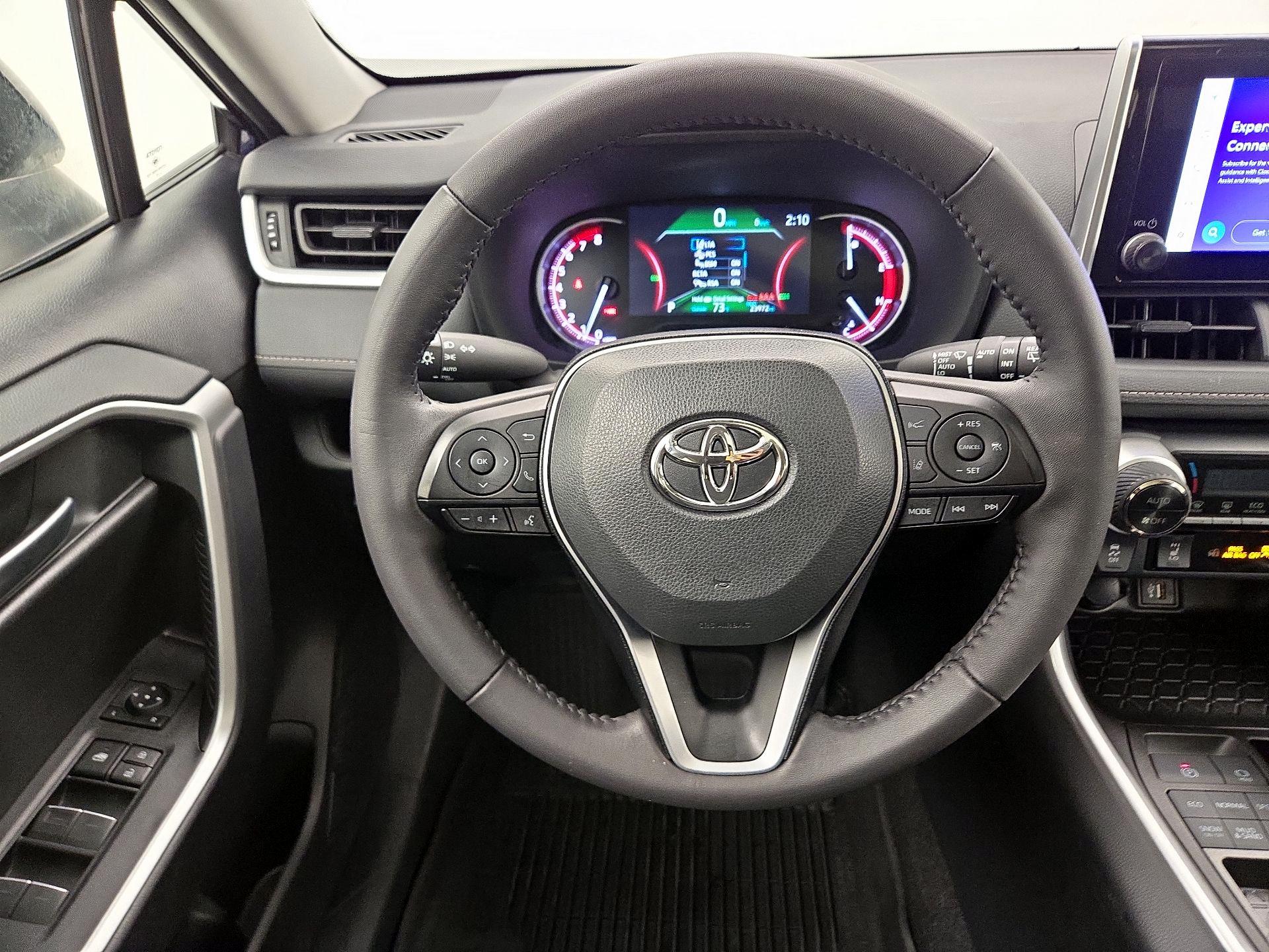 Thumbnail: 2023 Toyota RAV4 - 10