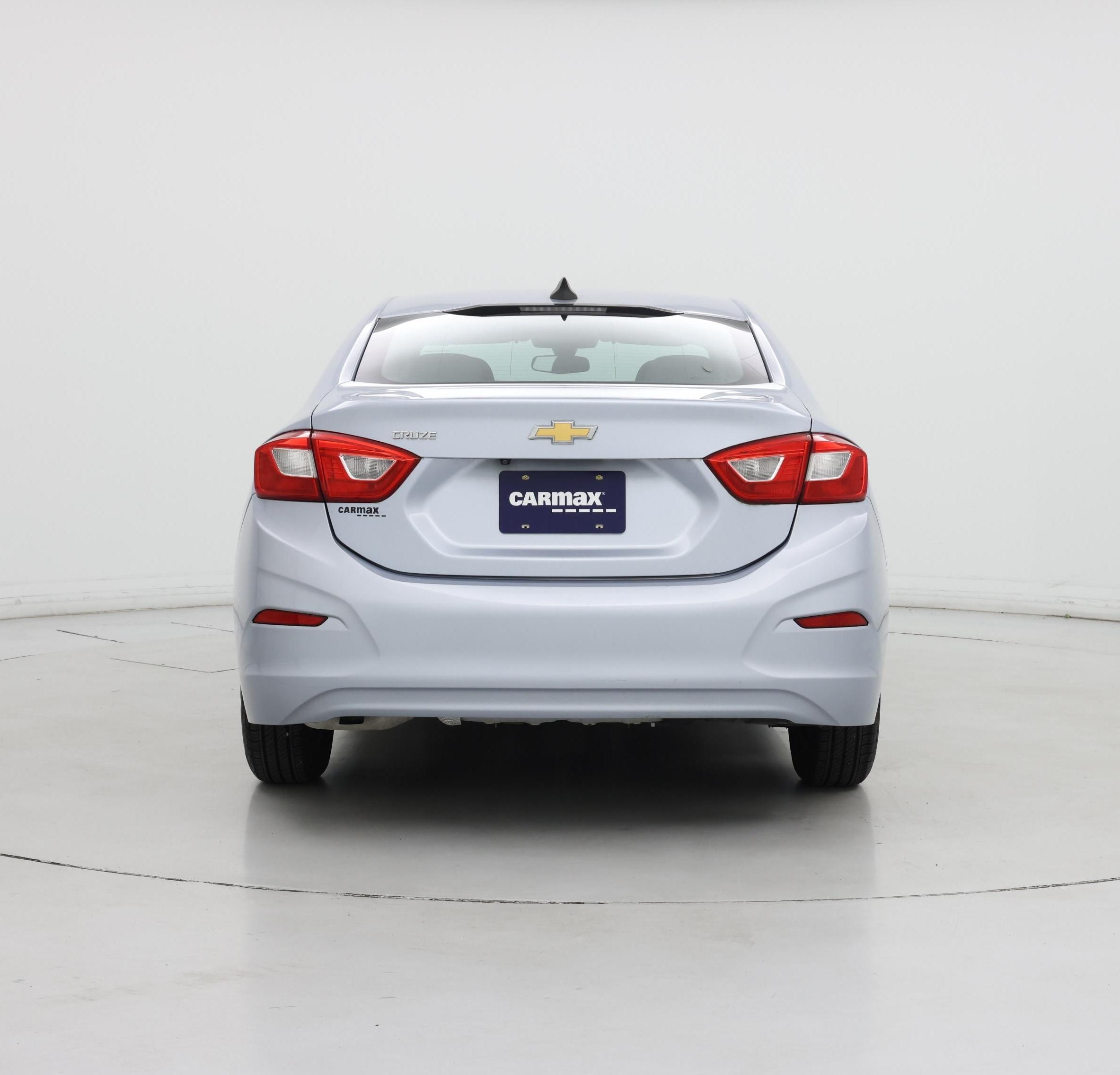 Thumbnail: 2017 Chevrolet Cruze - 6