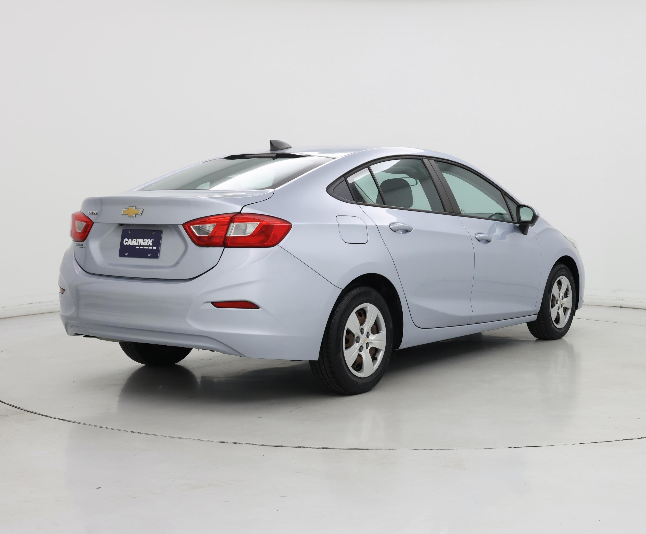 Thumbnail: 2017 Chevrolet Cruze - 8