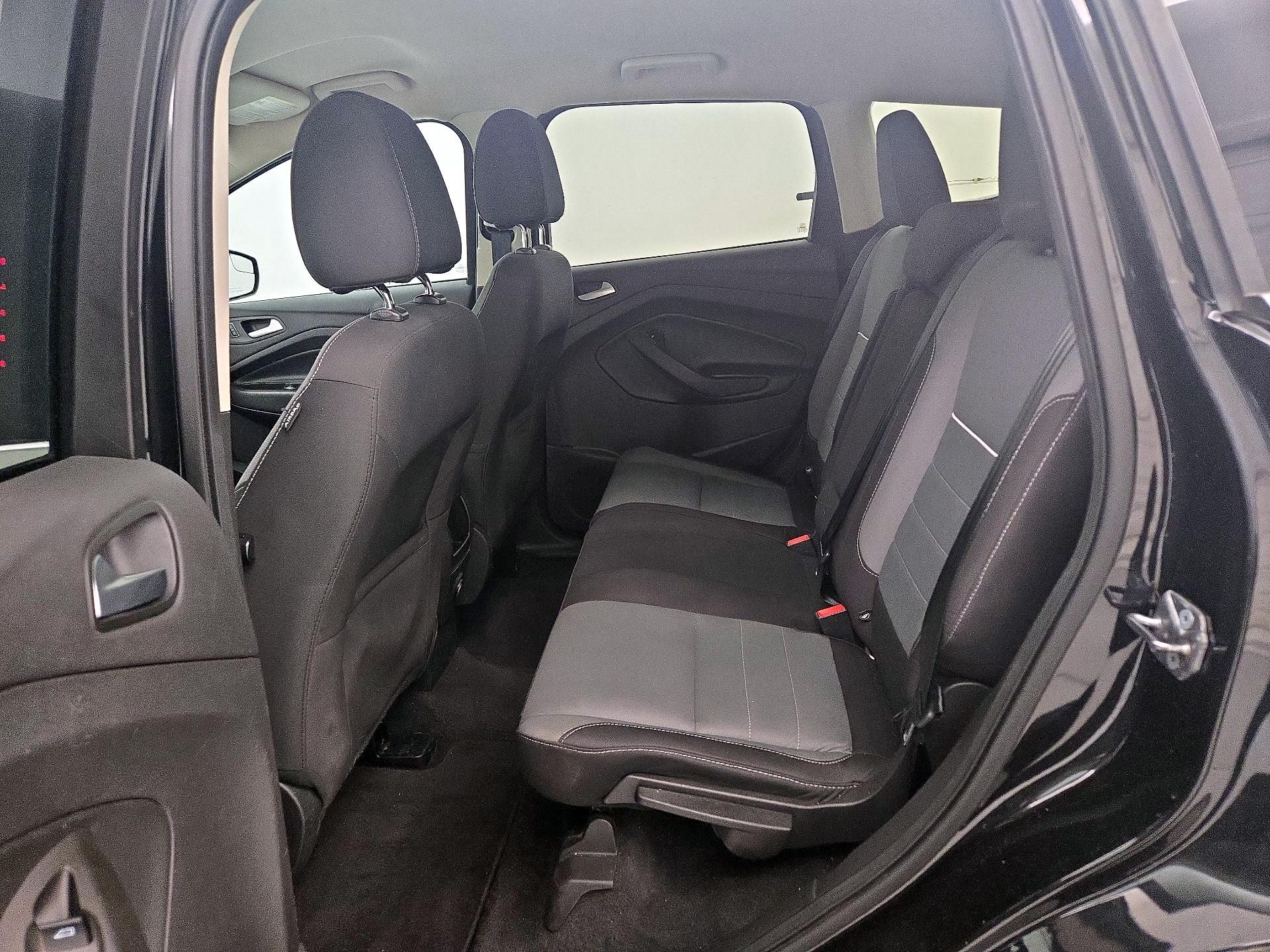 Thumbnail: 2015 Ford Escape - 19