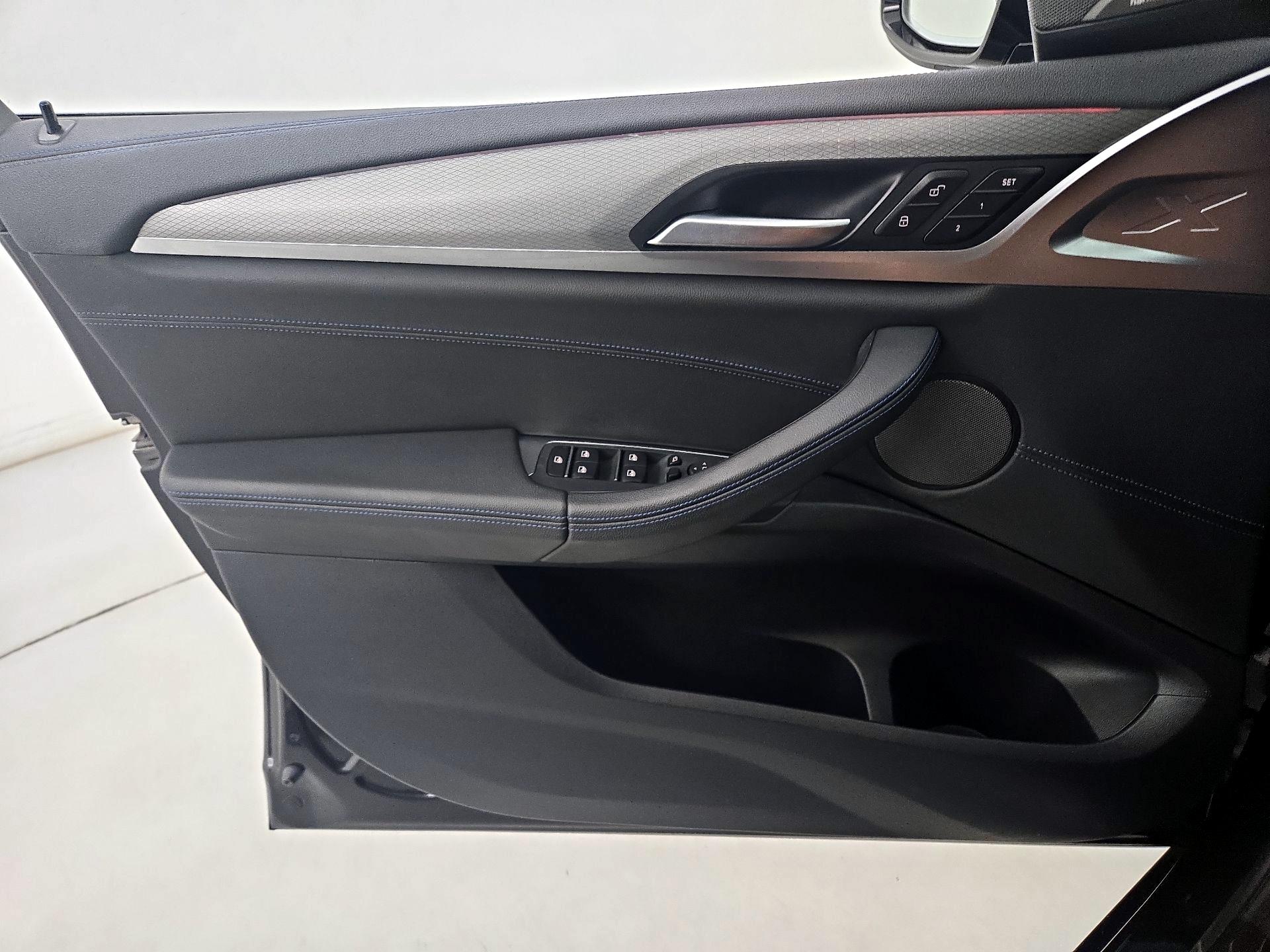 Thumbnail: 2019 BMW X3 - 12