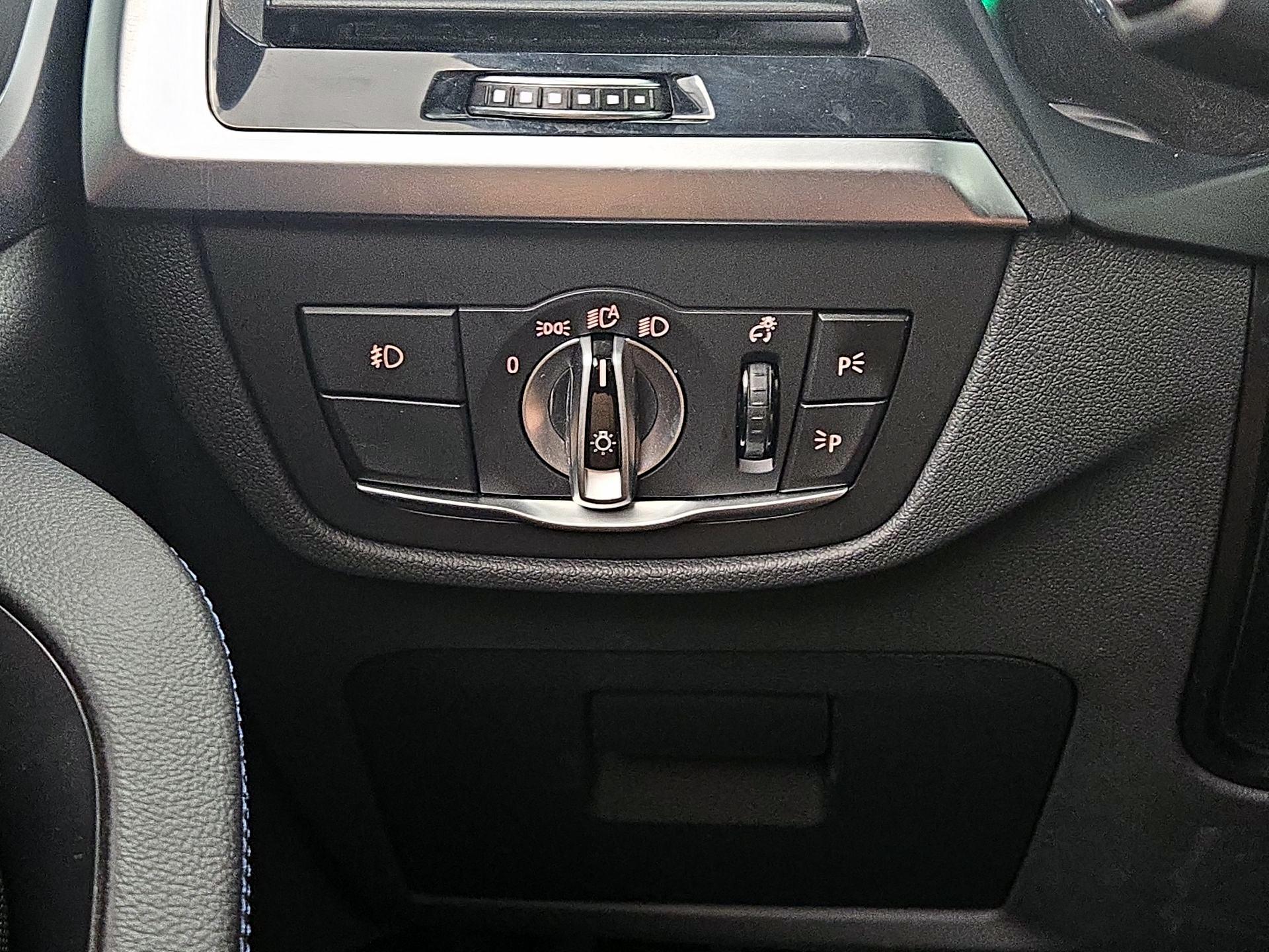 Thumbnail: 2019 BMW X3 - 13