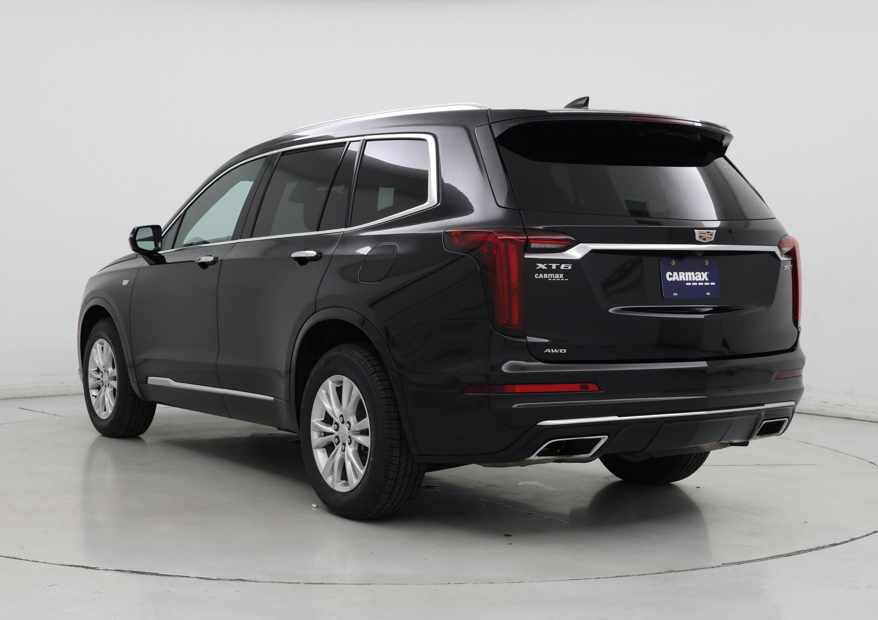 Thumbnail: 2023 Cadillac XT6 - 2