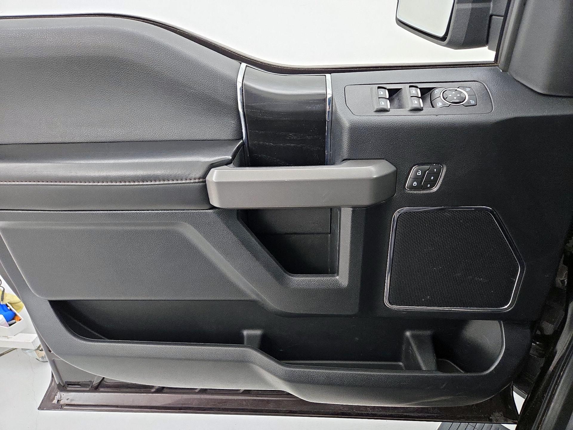 Thumbnail: 2019 Ford F-150 - 12