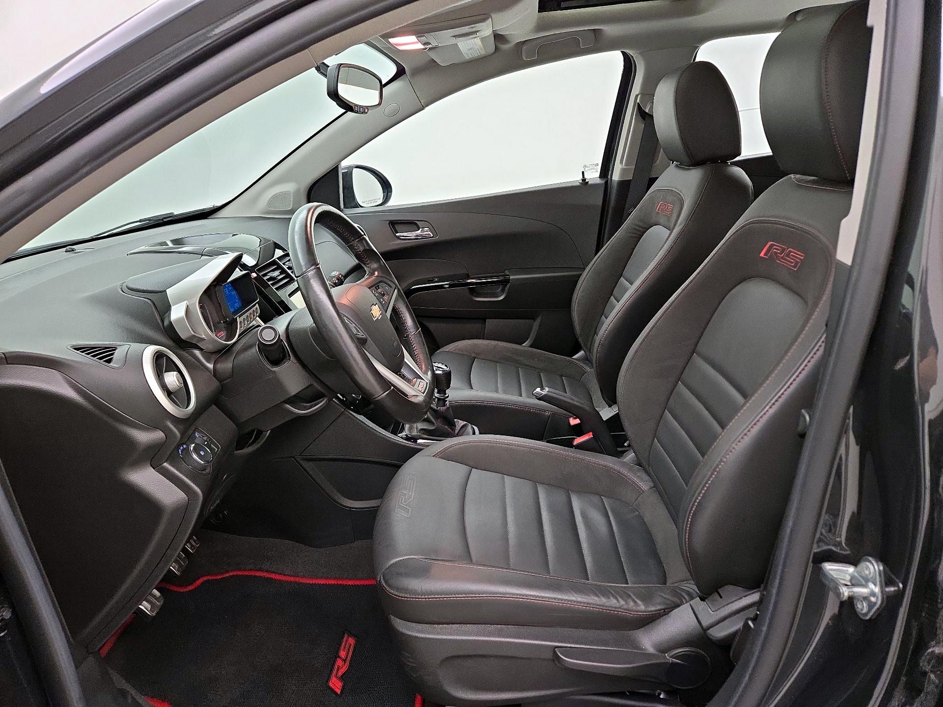 Thumbnail: 2015 Chevrolet Sonic - 11