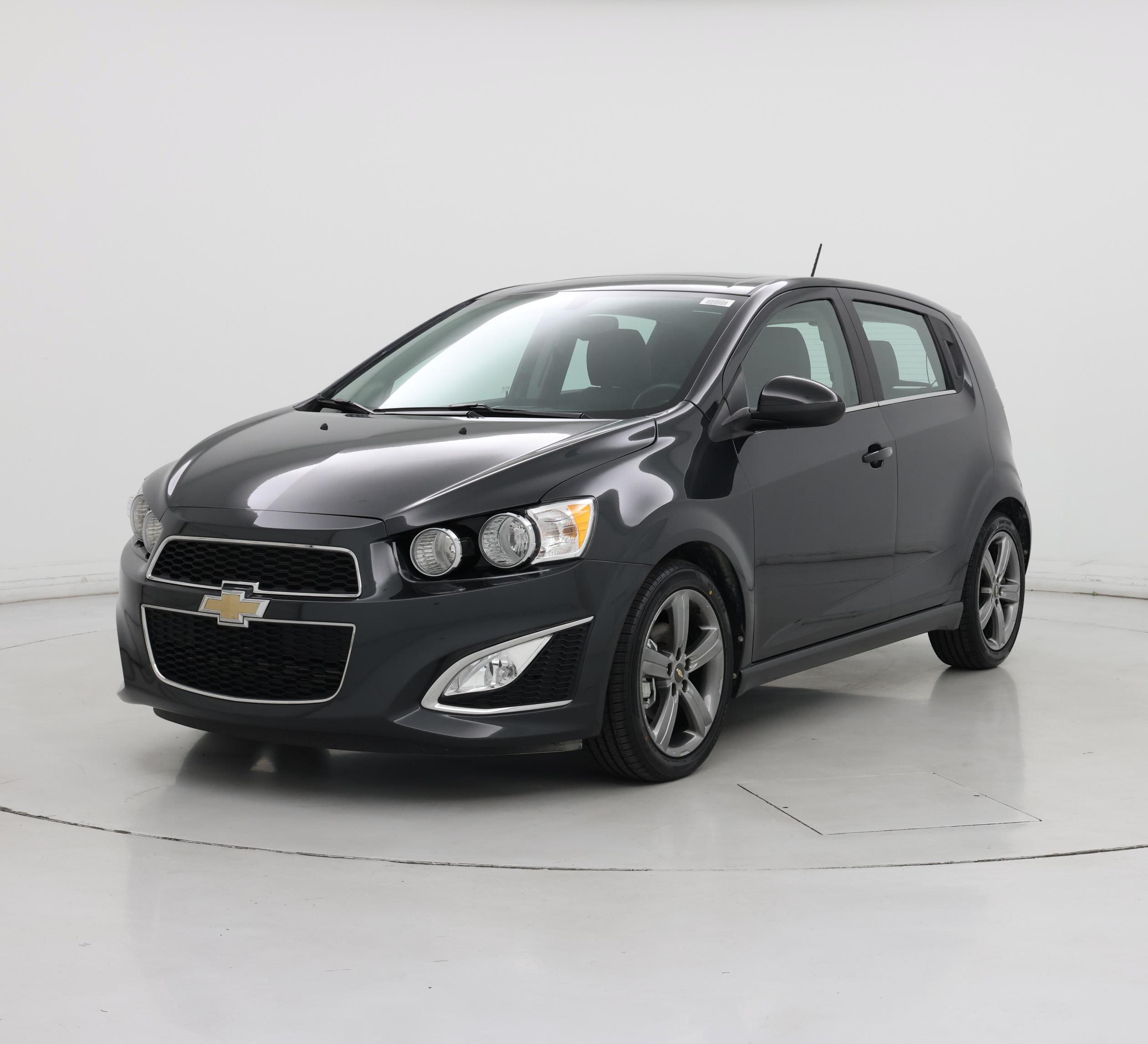 Thumbnail: 2015 Chevrolet Sonic - 4