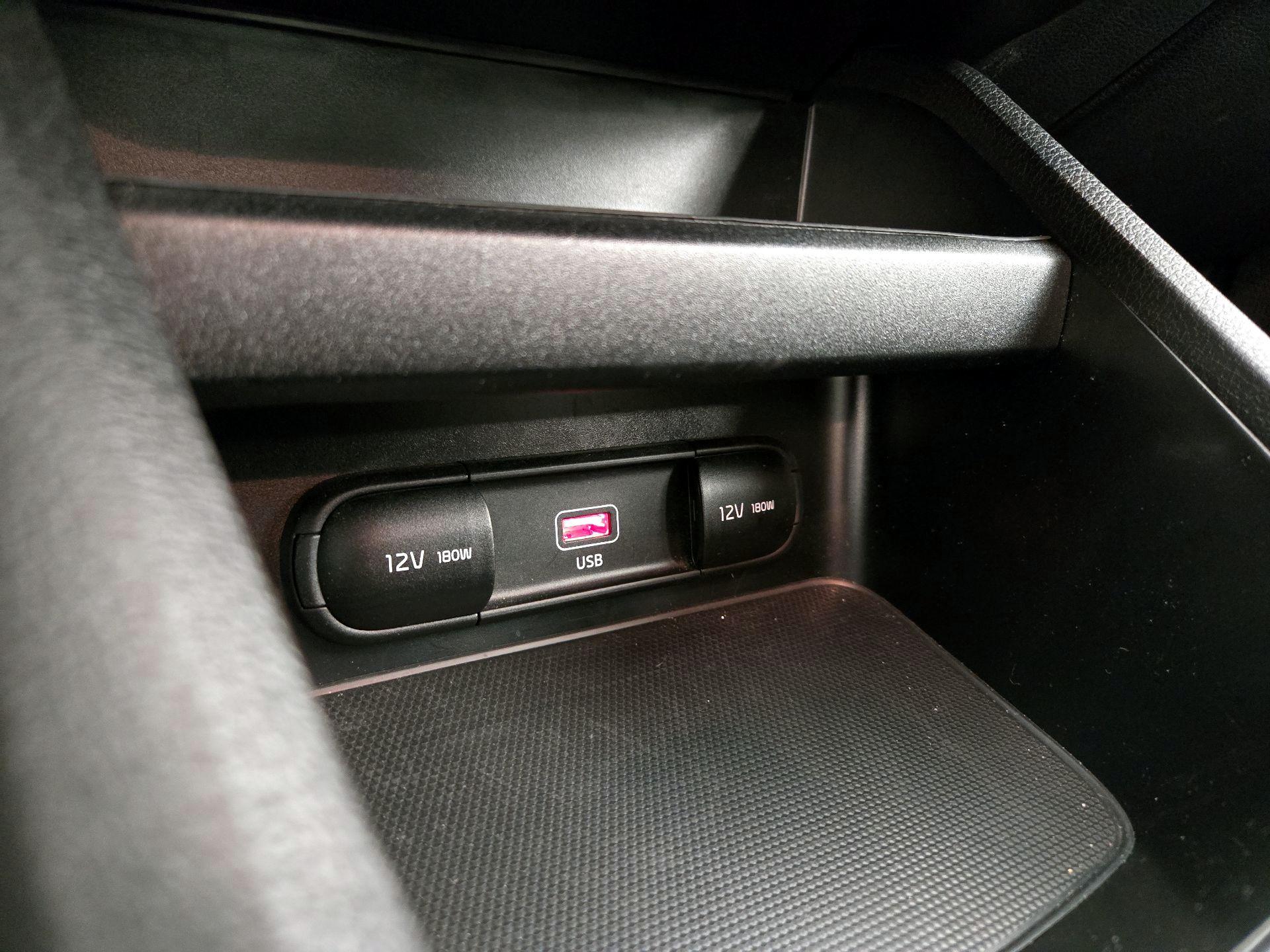 Thumbnail: 2023 Kia Forte - 18