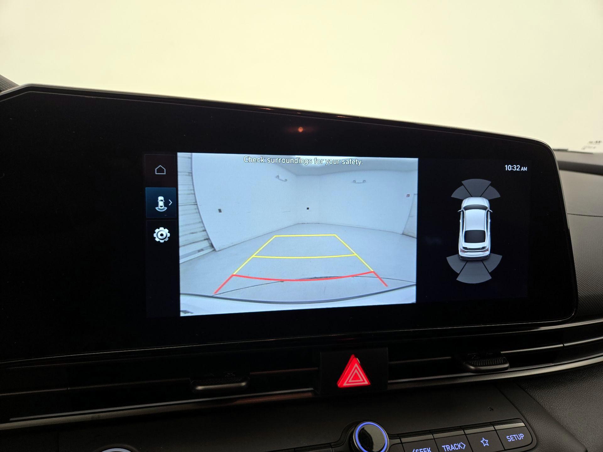 Thumbnail: 2025 Hyundai Elantra - 15