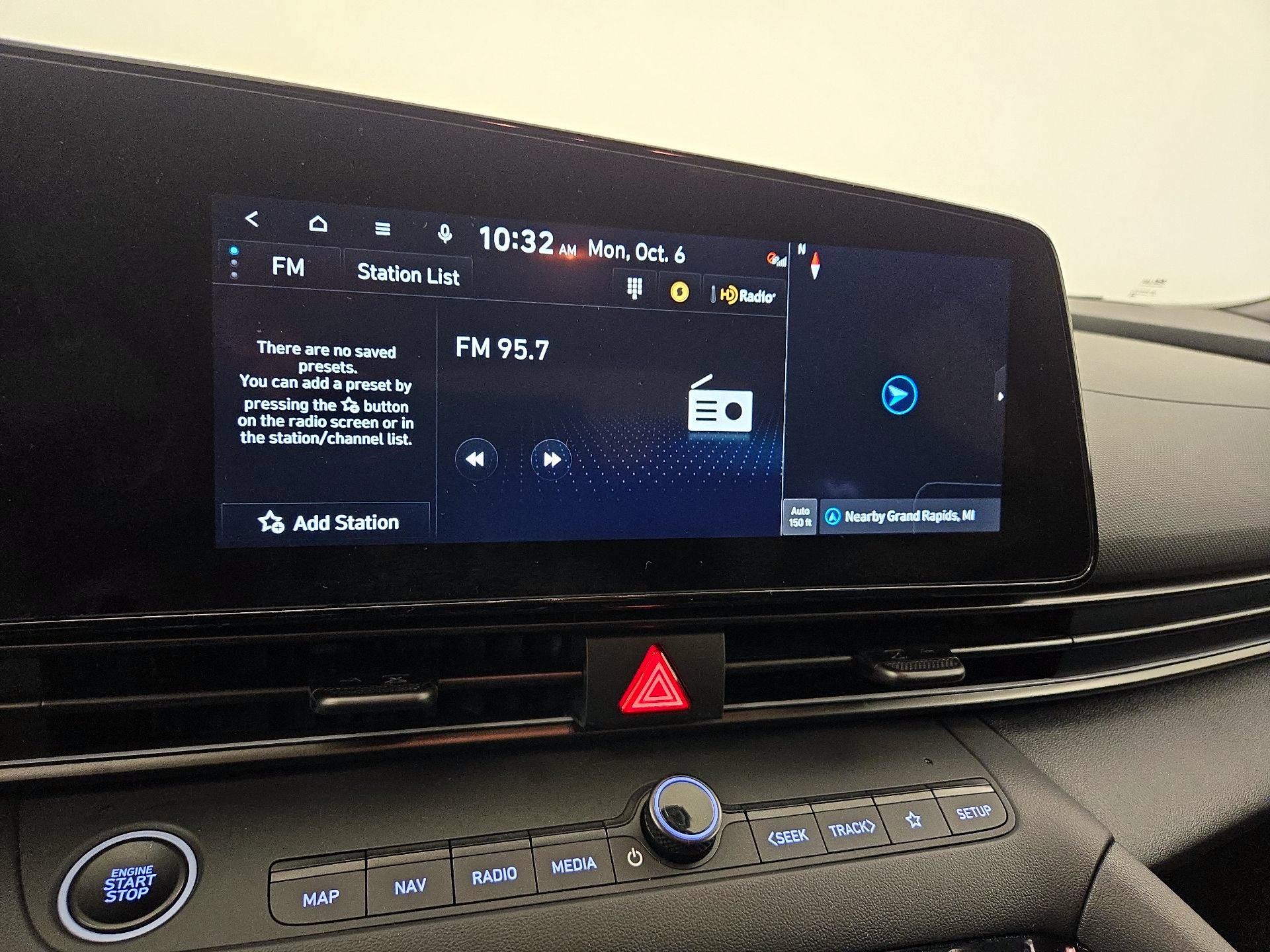 Thumbnail: 2025 Hyundai Elantra - 16