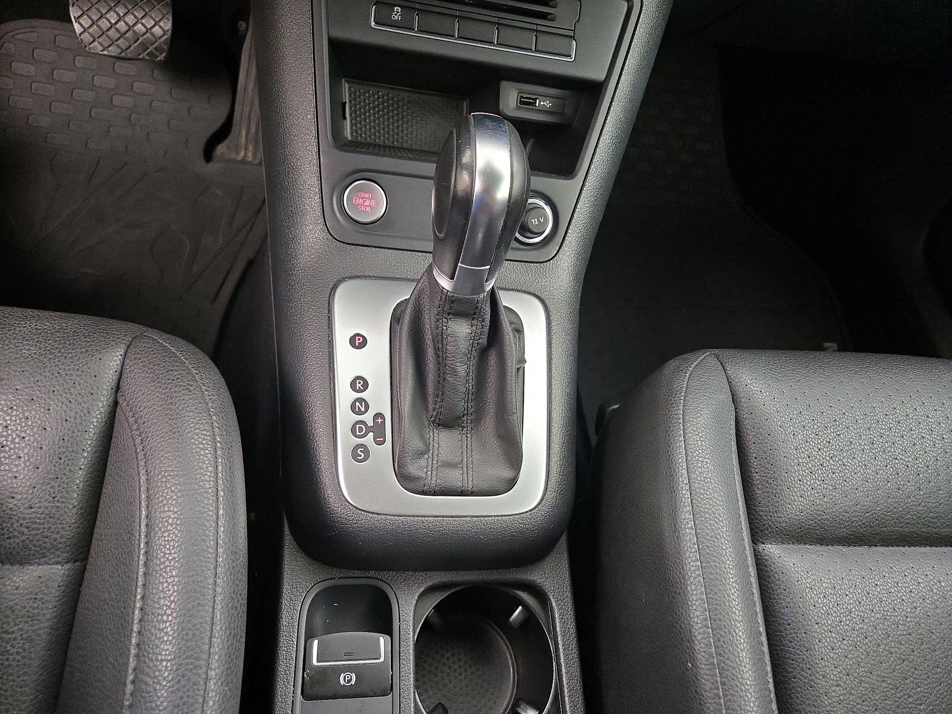 Thumbnail: 2016 Volkswagen Tiguan - 17