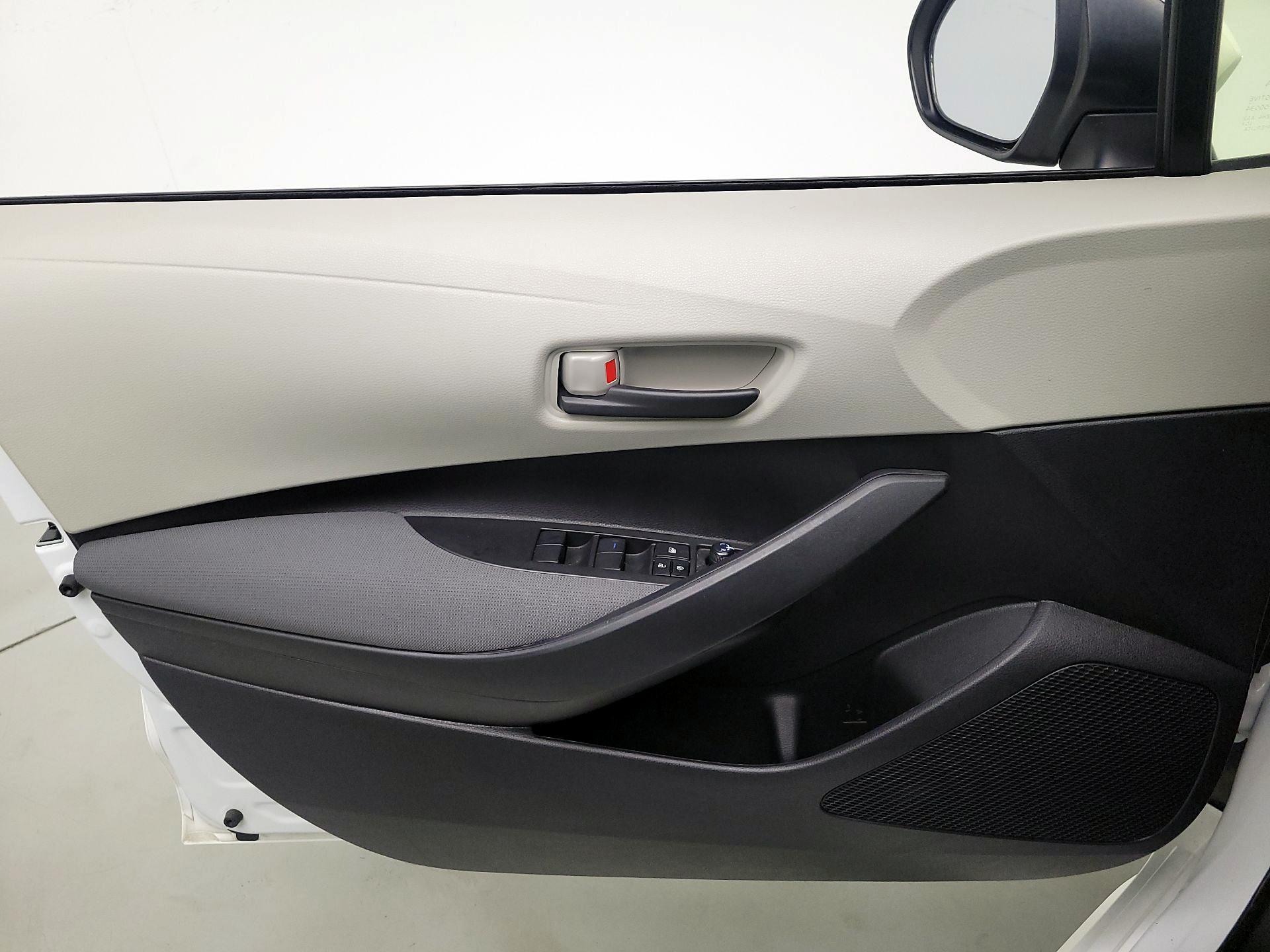 Thumbnail: 2022 Toyota Corolla - 12