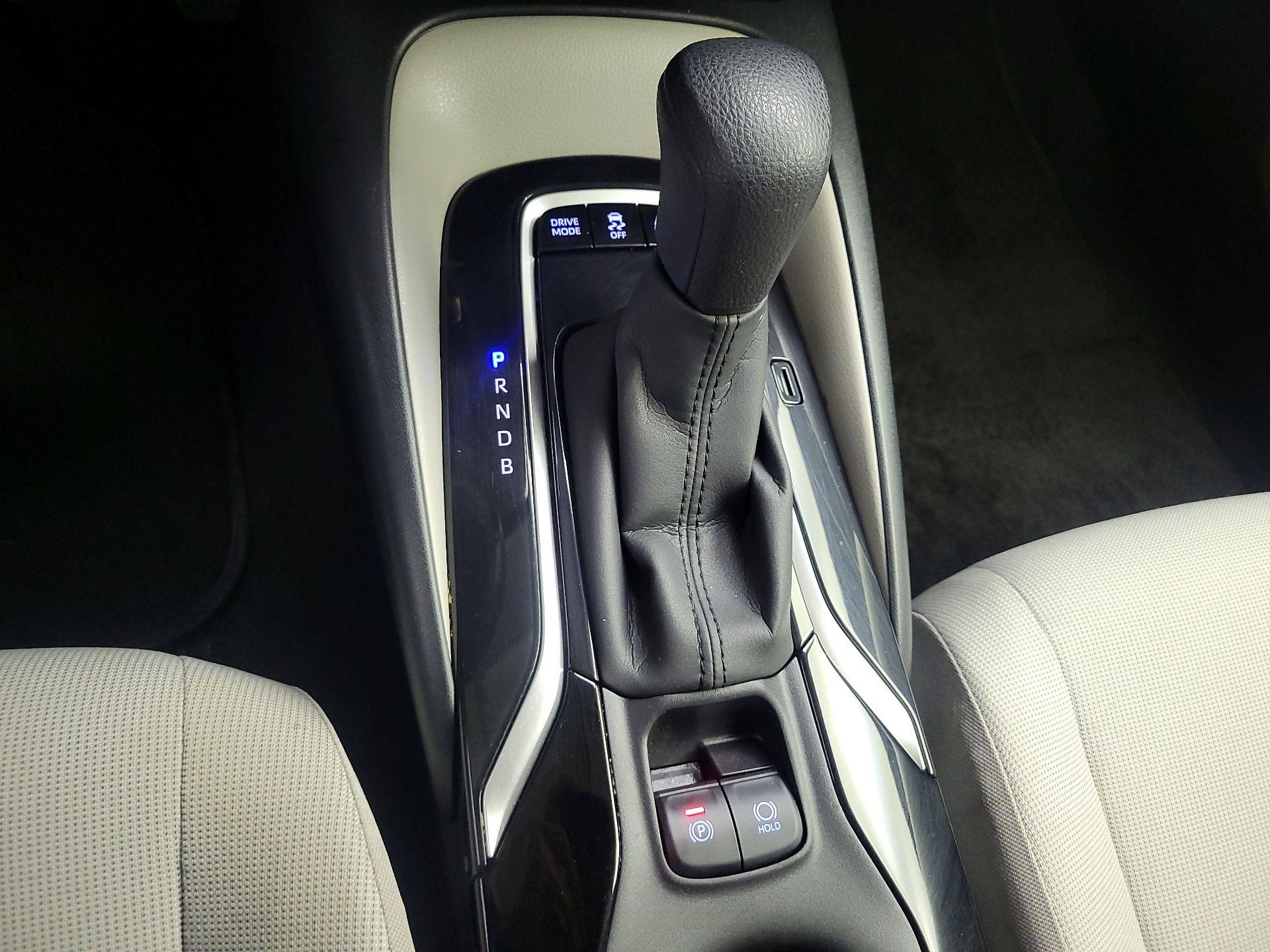 Thumbnail: 2022 Toyota Corolla - 17